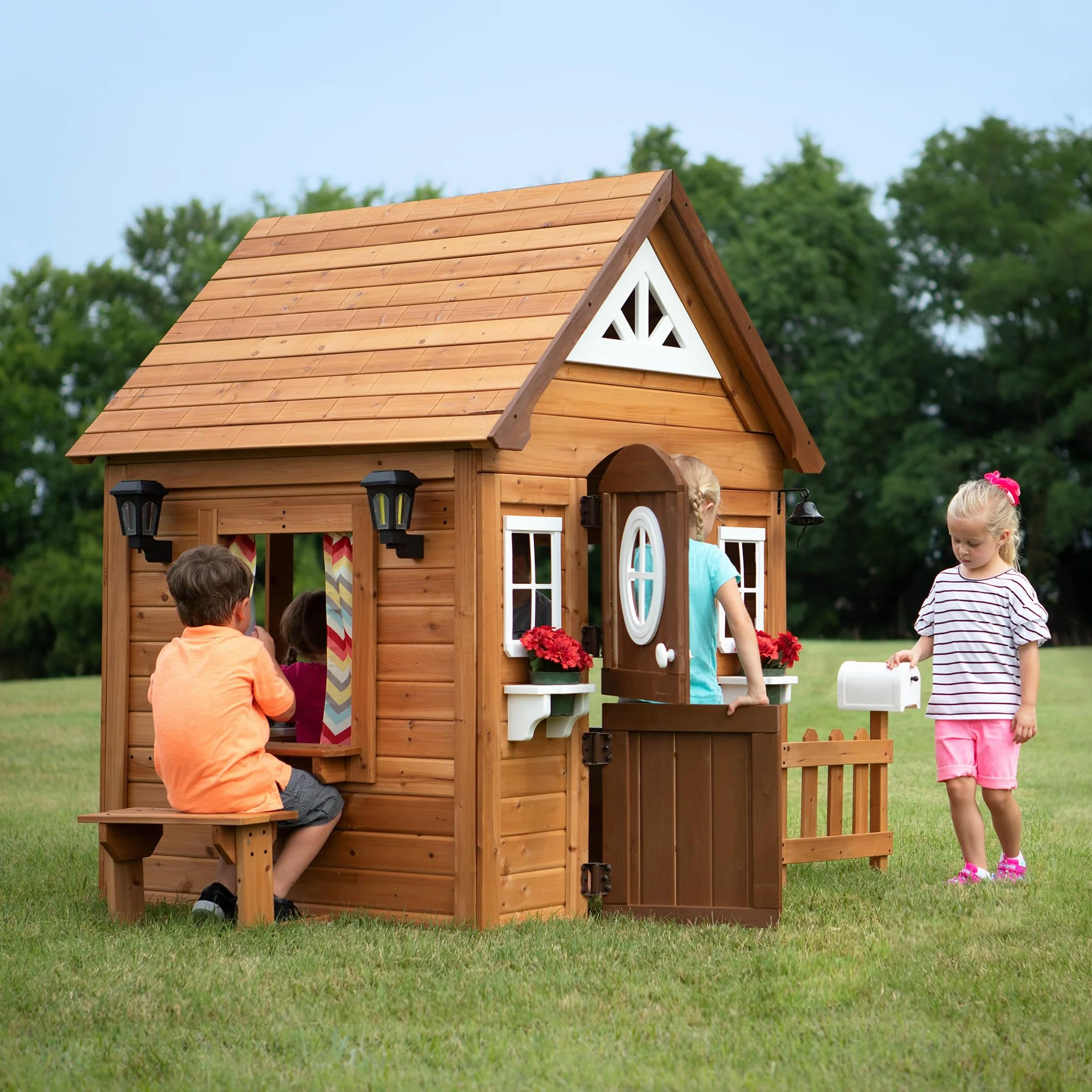 Backyard Discovery Aspen Casetta per Bambini in Legno con Cucina e Accessori 130x200x170 cm 2-10 Anni