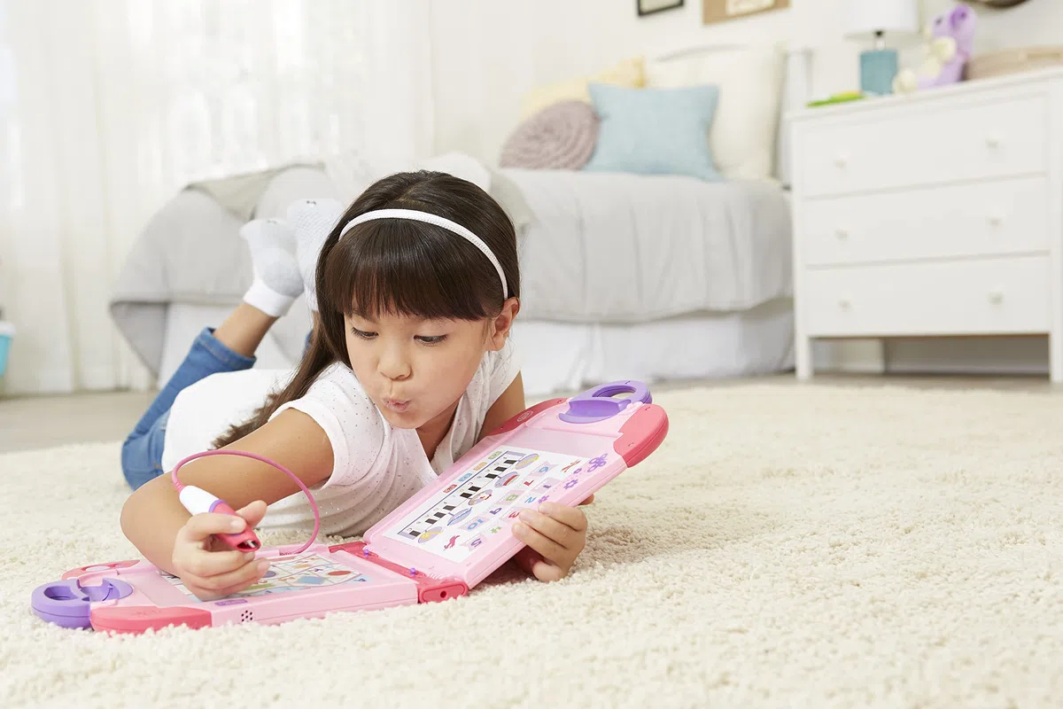 LeapFrog LeapStart 602153 - Libro elettronico, giocattolo educativo e interattivo per bambini e bambine di 2, 3, 4, 5, 6, 7 anni, colore: rosa