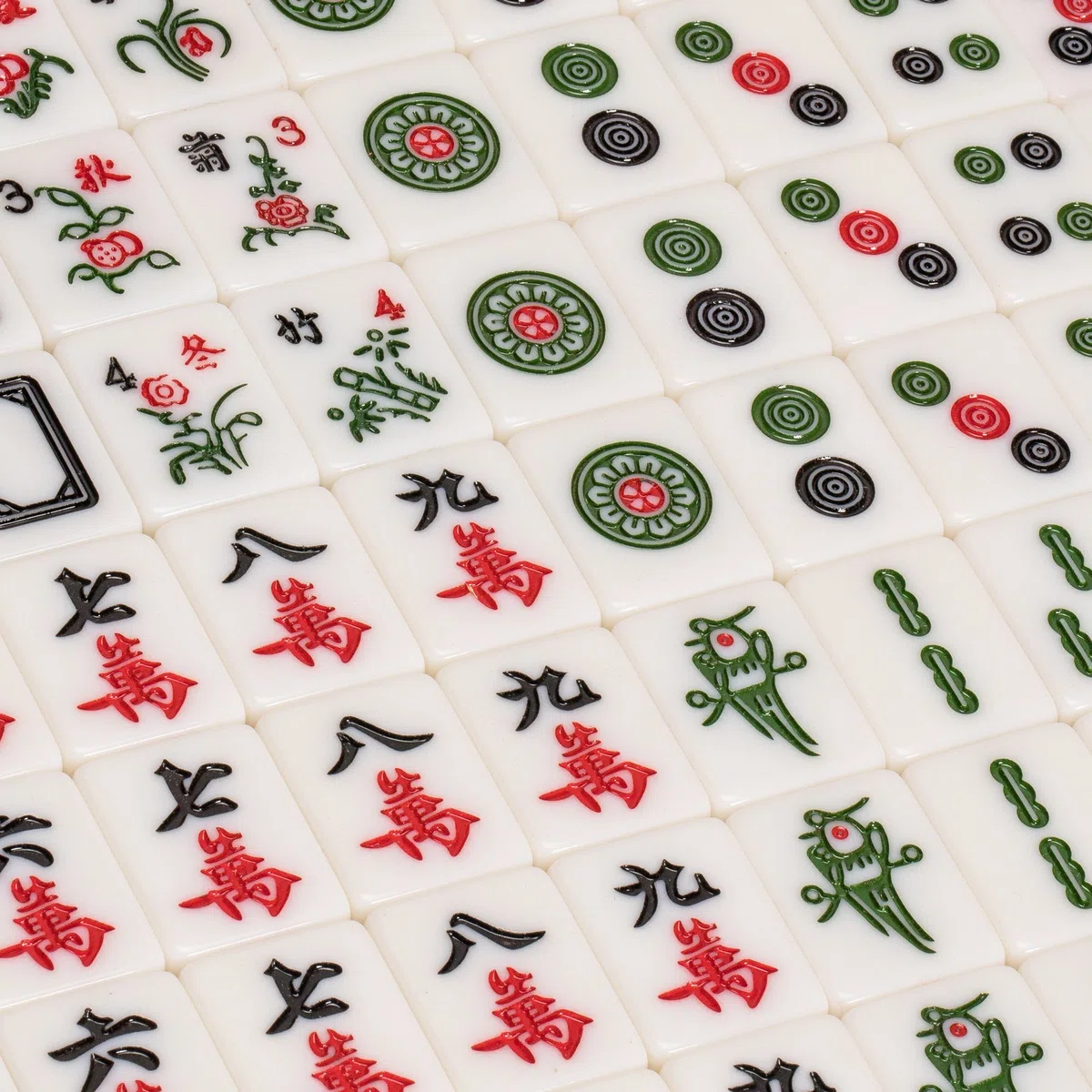 Yellow Mountain Imports Chinese Mahjong Game Set with Aluminum Case 146 Tiles