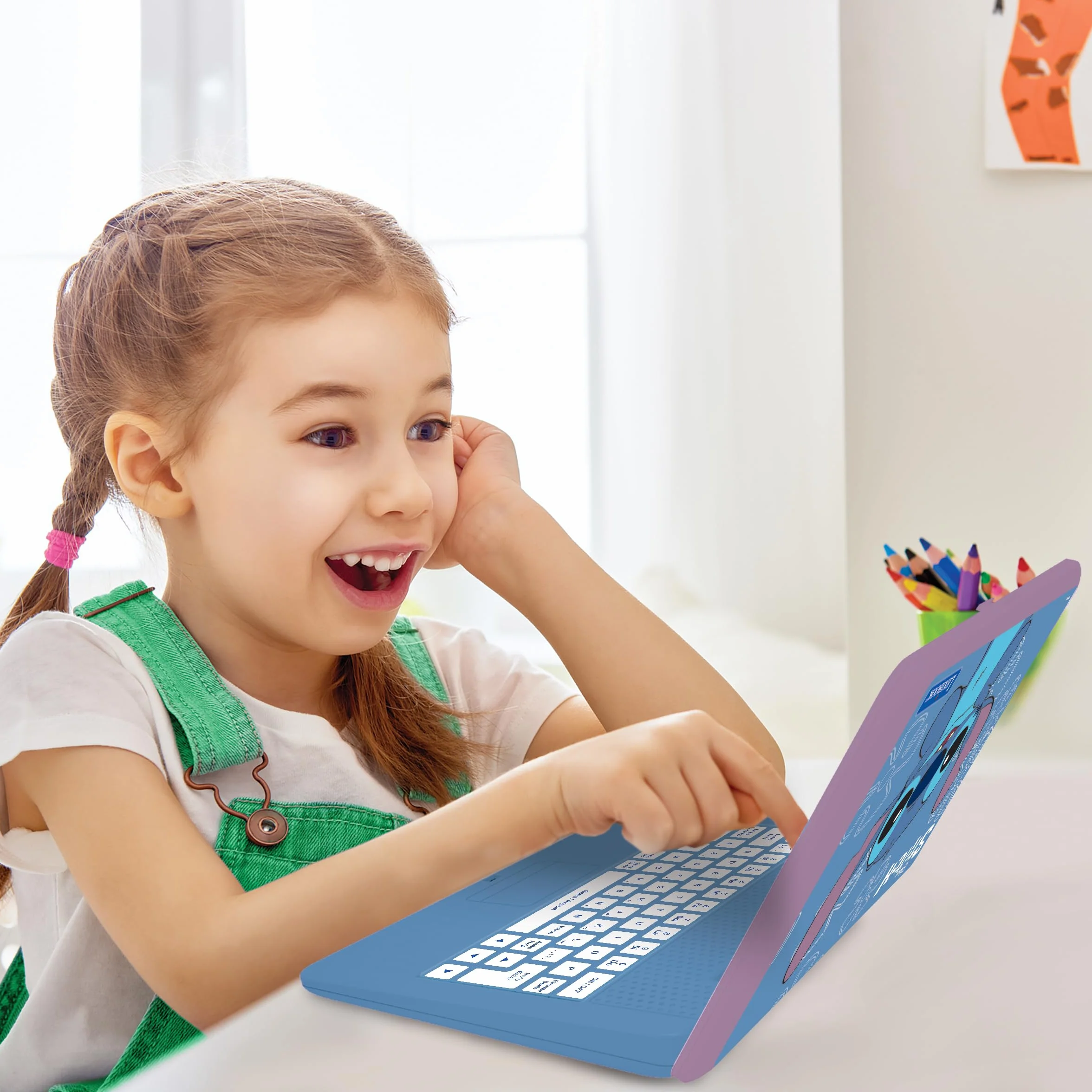 Lexibook, Disney Stitch, Computer educativo bilingue Stitch con 170 attività Inglese/Italiano, JC599Di5