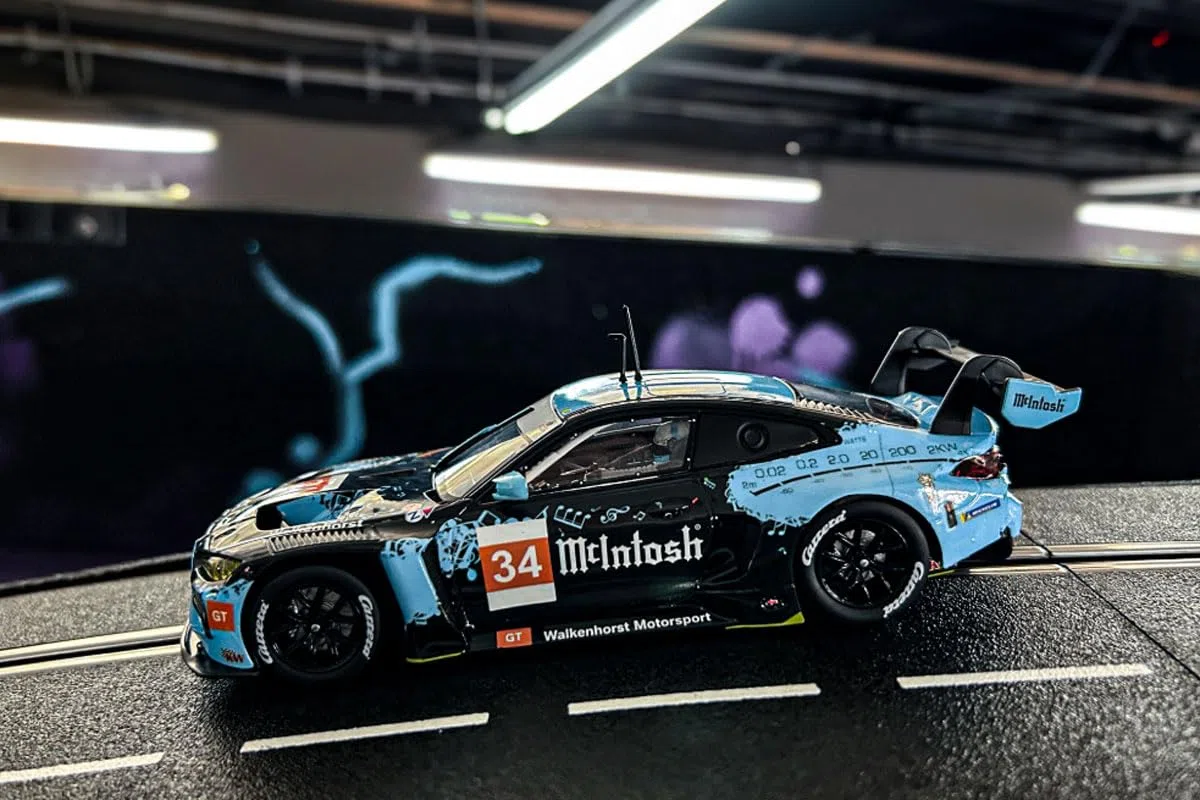 Carrera DIGITAL 132 32013 BMW M4 GT3 "Walkenhorst Motorsport, No.34" 24h LM