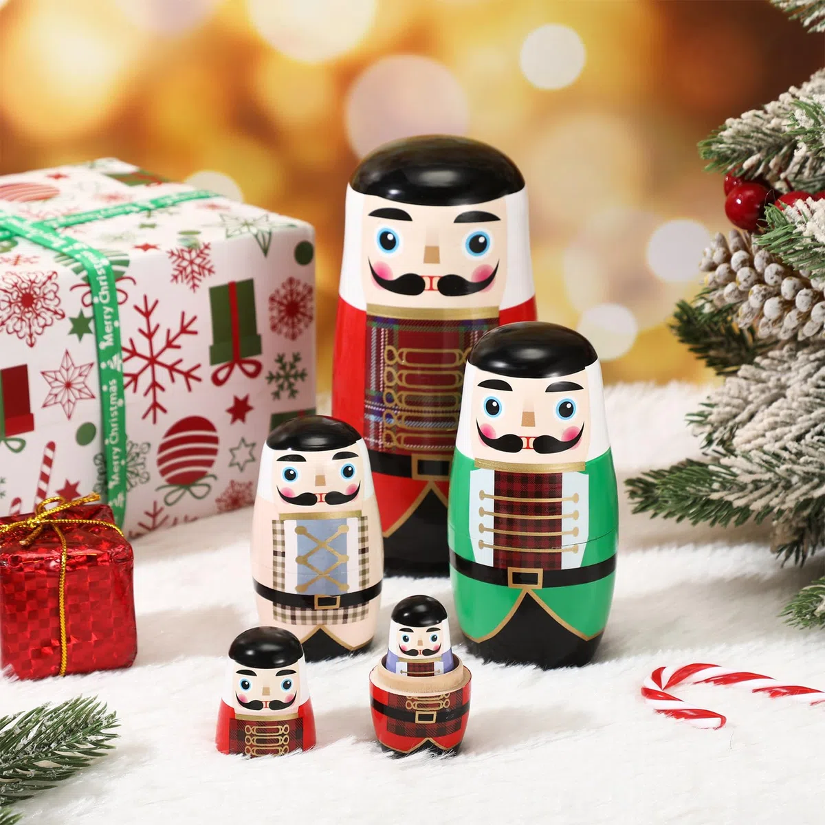 Bambole Matrioske Russe di Natale in Legno 5 Pezzi Giocattoli Impilabili Tradizionali