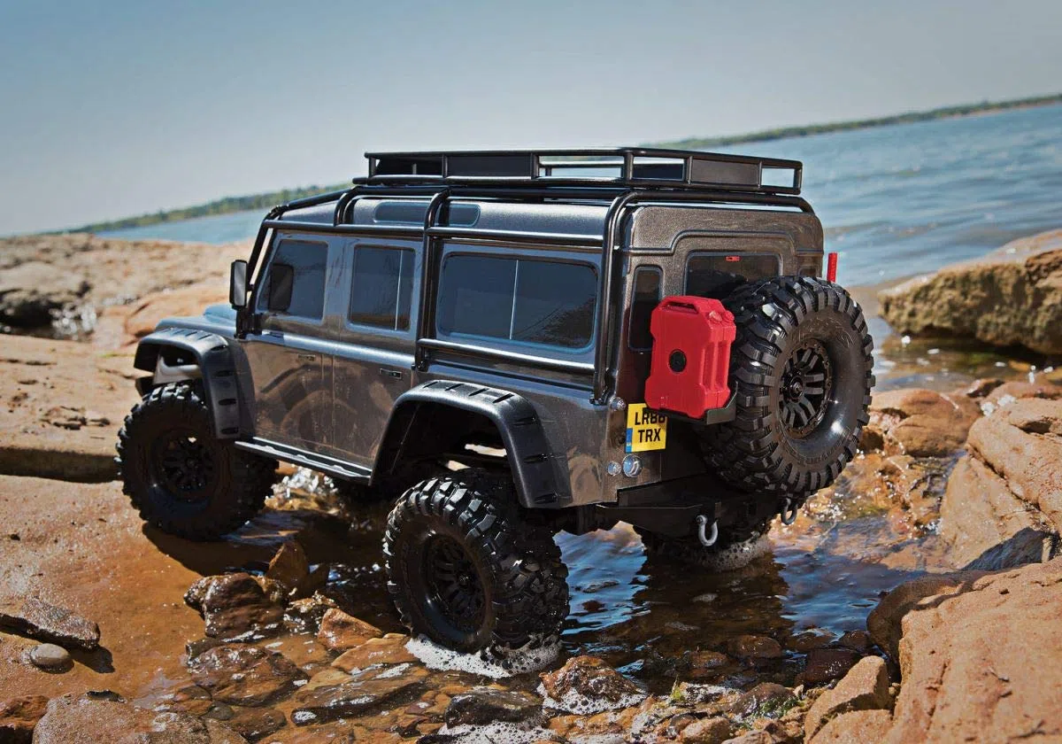 TRAXXAS Landrover Defender Brushed RC modellino elettrico a trazione integrale (4WD) RtR 2,4 GHz