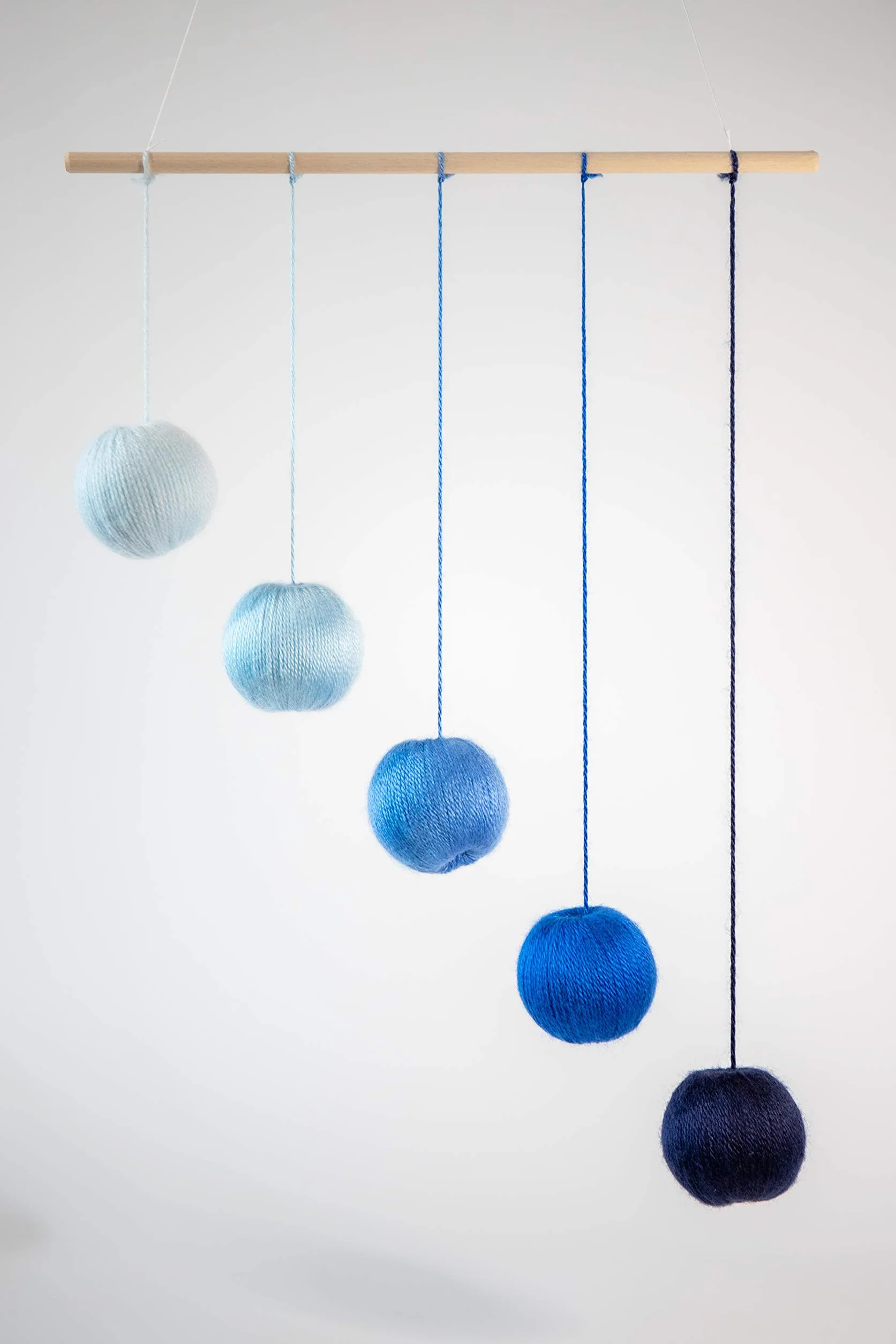 Set of 5 Montessori inspired mobiles with gym holder - Black and white mobile, Blue Gobbi, Dancers, Octahedron, Rainbow. Montessori mobile. Baby mobile. Hanging mobile. Crib toy.