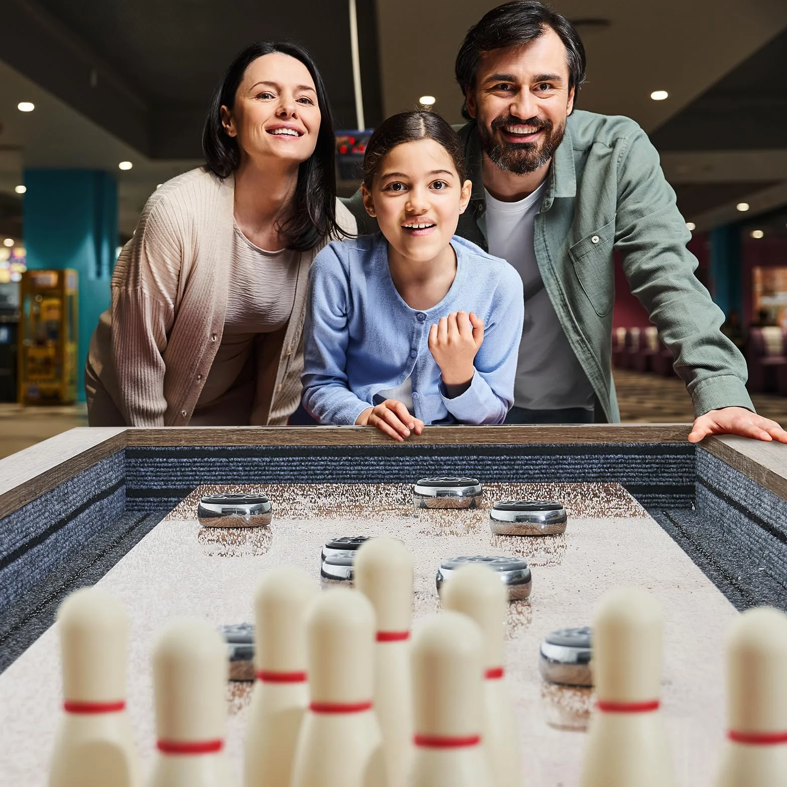 VEVOR Tavolo da Shuffleboard 274 cm per Giochi da Tavolo Giochi a Gruppo, Set Gioco di Shuffleboard Bowling 2 in 1, con Campo da Gioco Antigraffio, Gambe, 8 Dischi, Set da Bowling da Tavolo, Feste