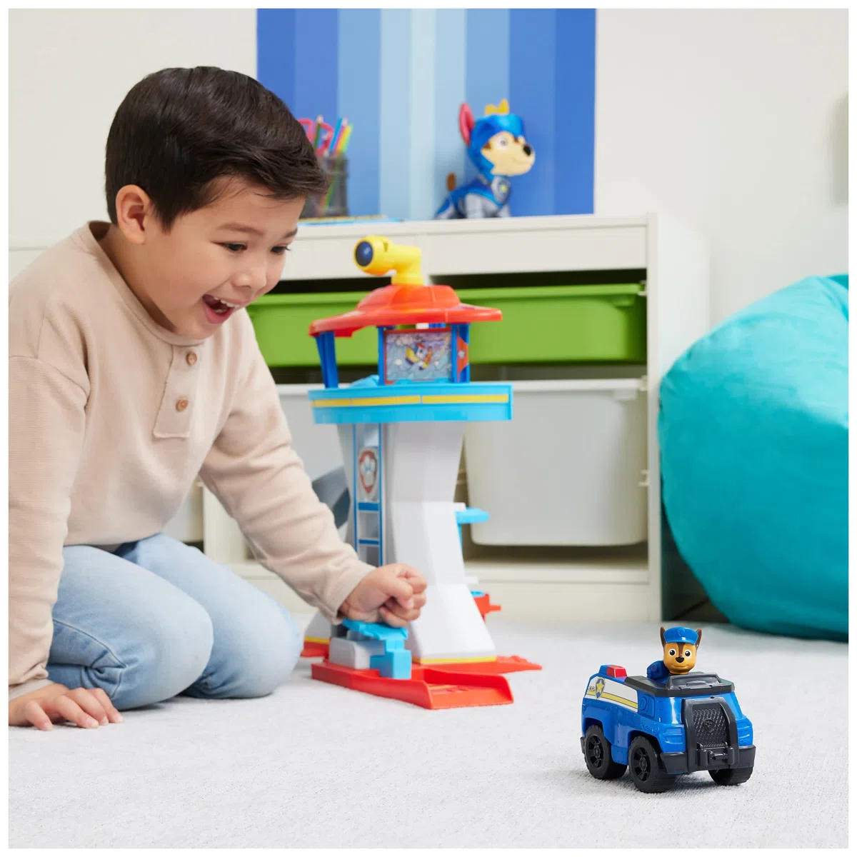 Paw Patrol, Quartier Generale, con Lanciatore per Veicoli, 2 Personaggi, Veicolo della Polizia di Chase e Accessori, Giocattolo per Bambini e Bambine, 3+ Anni