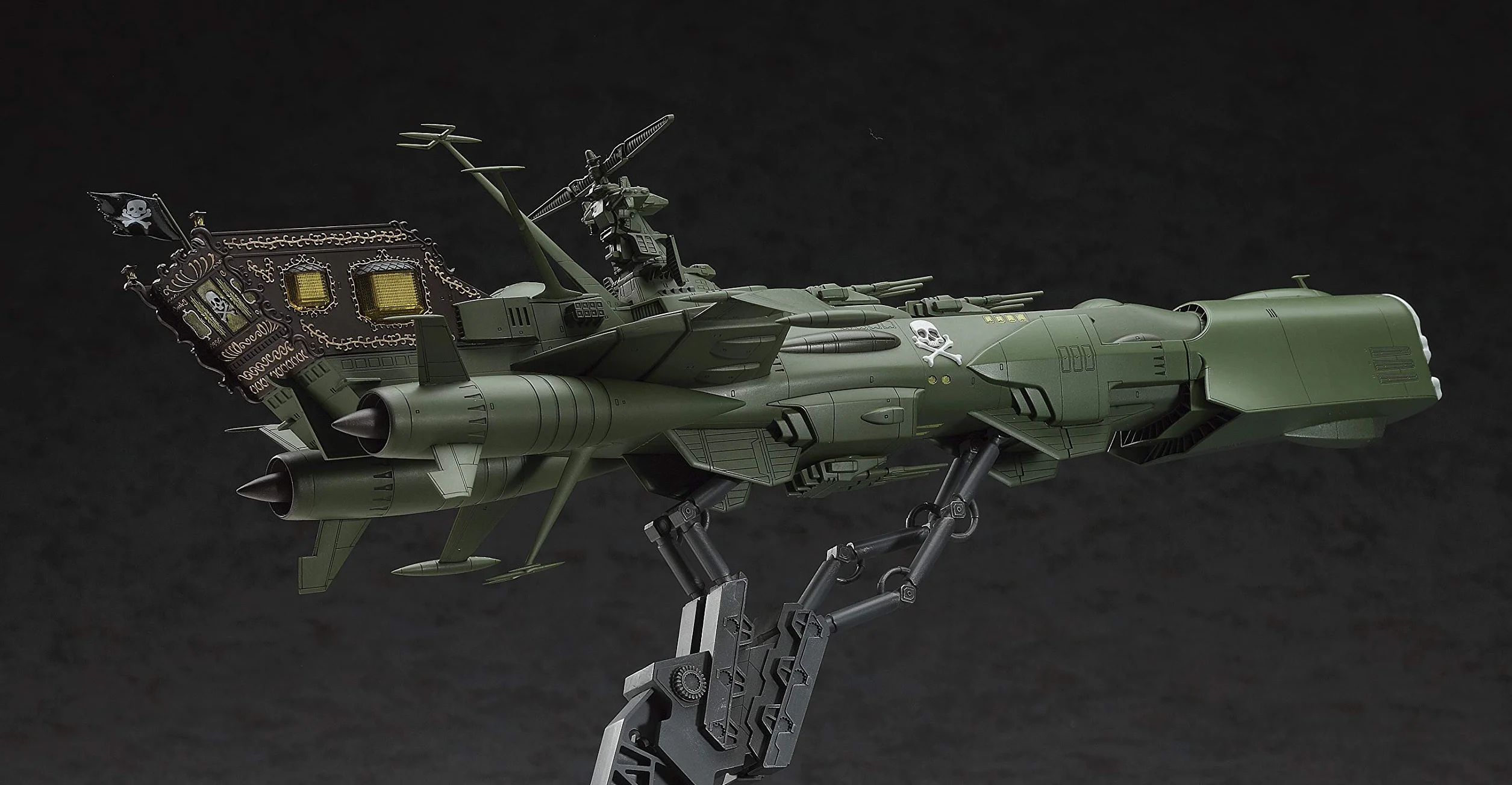 Modello ARCADIA "CLASSIC" VERDE di CAPITAN HARLOCK Kit Montaggio Scala 1:1500 Hasegawa CW05