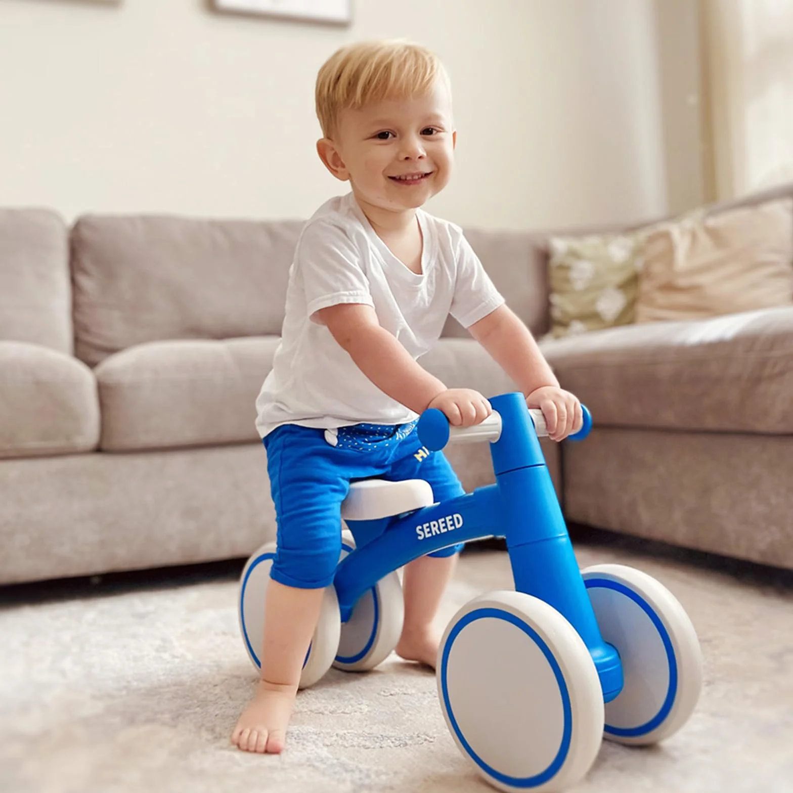SEREED Bicicletta per bambini a partire da 1 anno, giocattolo per bambini da 12 a 24 mesi, prima bicicletta senza pedale con 4 ruote per ragazzi e ragazze, regalo di primo compleanno