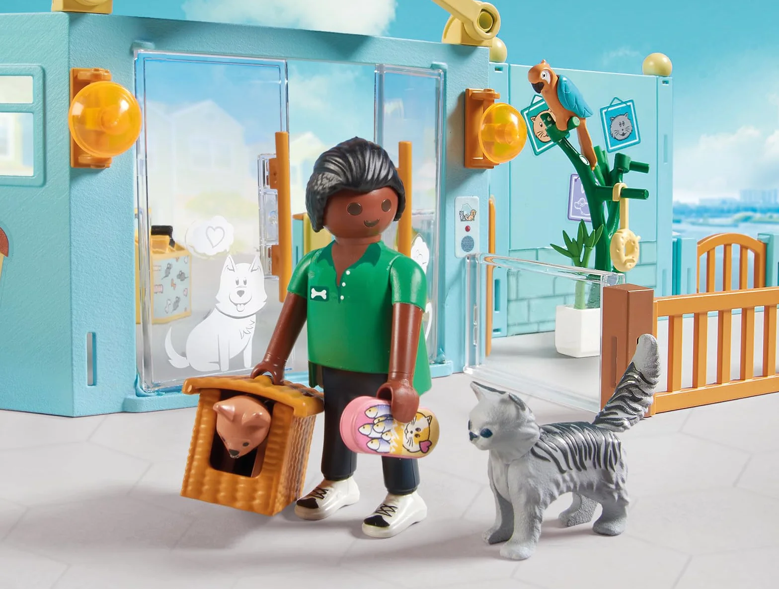 PLAYMOBIL | My Life | Hotel per Animali Set di Figurine Animali | Giocattolo per Bambini dai 4 anni | 71742, Hotel per animali