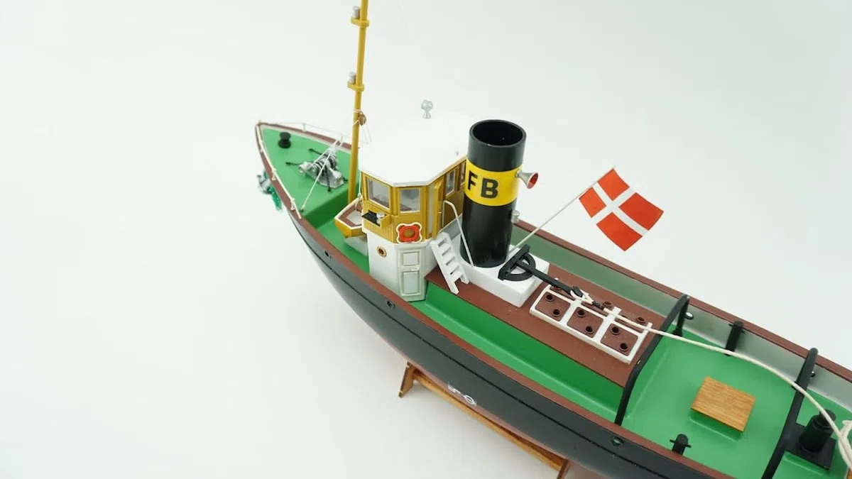 Billing Boats BB0244 - M/S Ymer - scala 1:60 - Kit di montaggio da assemblare con scafo in plastica - RC (parti non incluse)