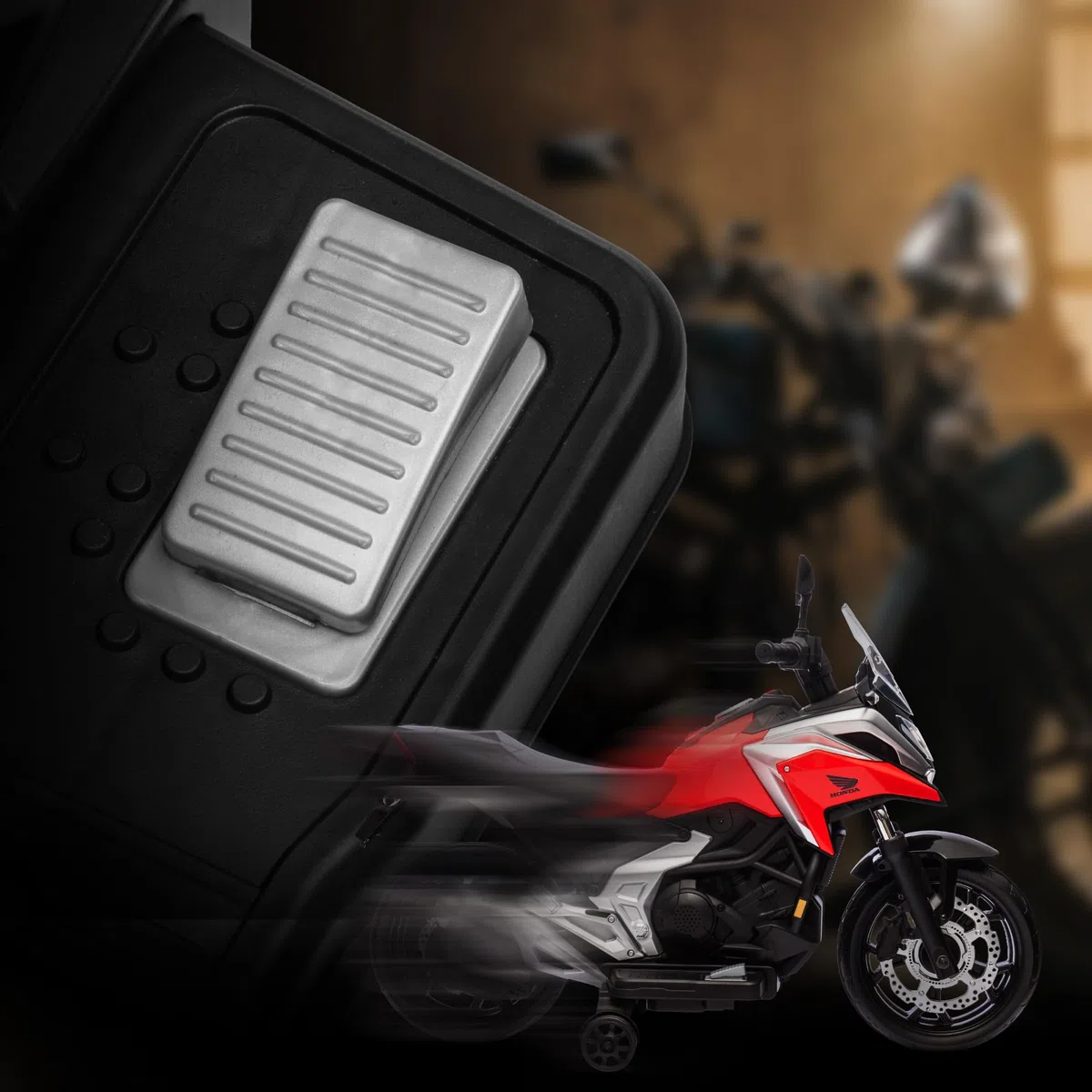 AIYAPLAY Moto Elettrica per Bambini 3-6 Anni Licenza Honda con Fari, Musica e Rotelle, 107x46x75 cm Rosso