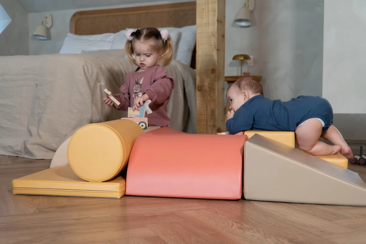 IGLU Soft Play Adventurer Set di mattoncini da costruzione in schiuma giganti, 8 pezzi (Pastel Autumn)