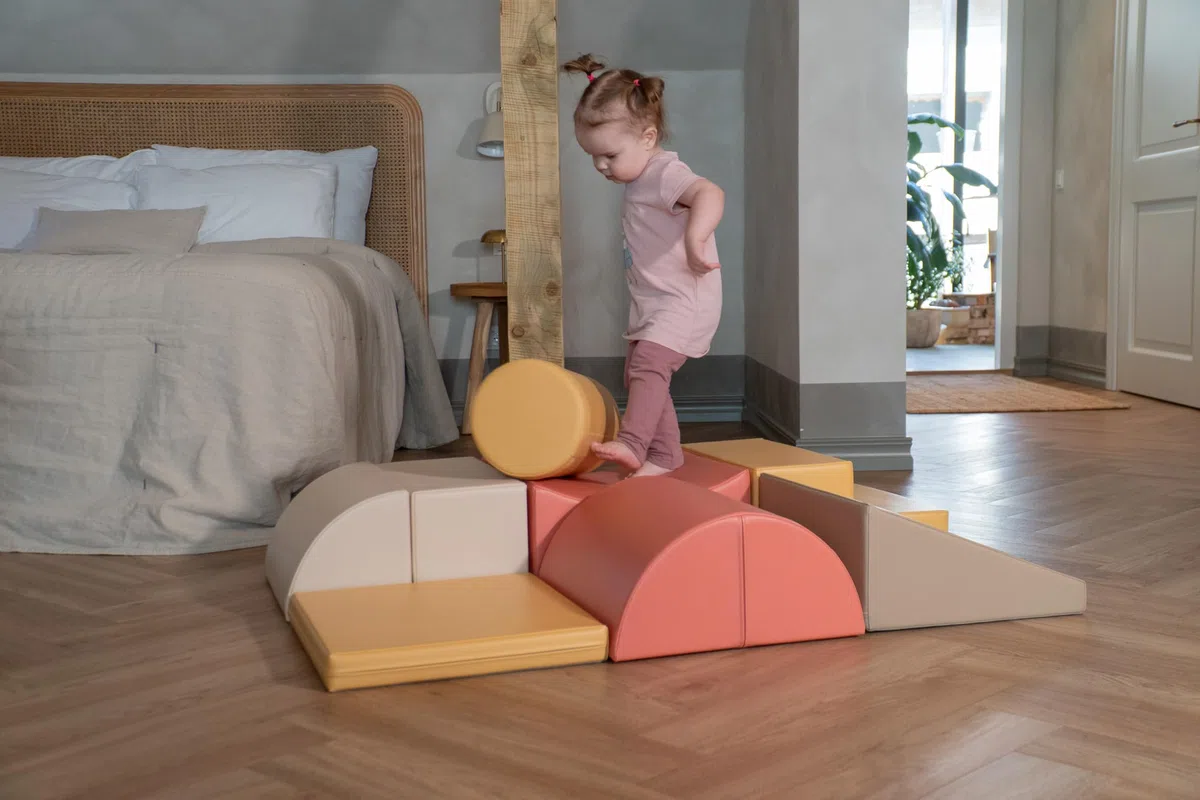 IGLU Soft Play Adventurer Set di mattoncini da costruzione in schiuma giganti, 8 pezzi (Pastel Autumn)