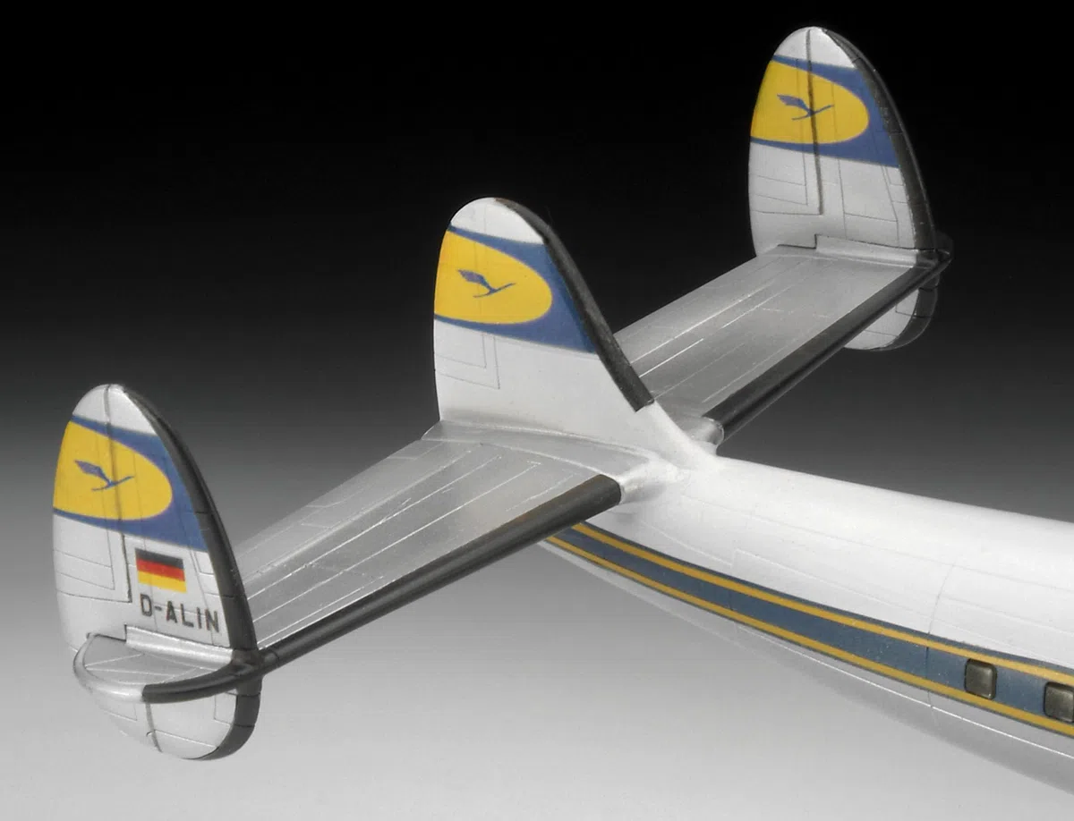 Revell 03745 Lockheed L.1049G Super Constellation Lufthansa scala 1:144 - Kit modello in plastica non costruita/non verniciata