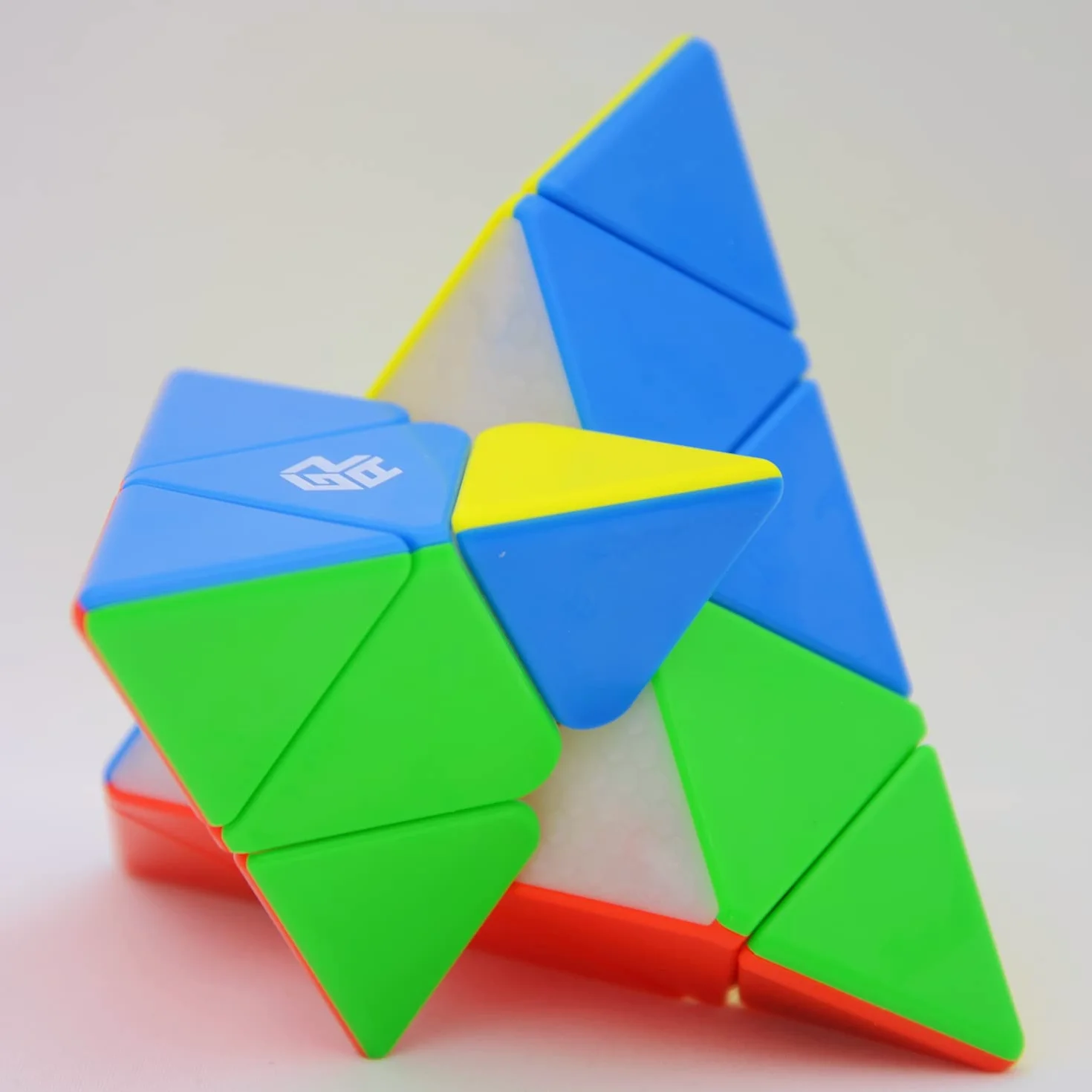 Bukefuno Pyraminx M Magnetico 3x3 Cubo Velocità Piramide 36 3x3x3 Cubo Magneti Stickerless Standard