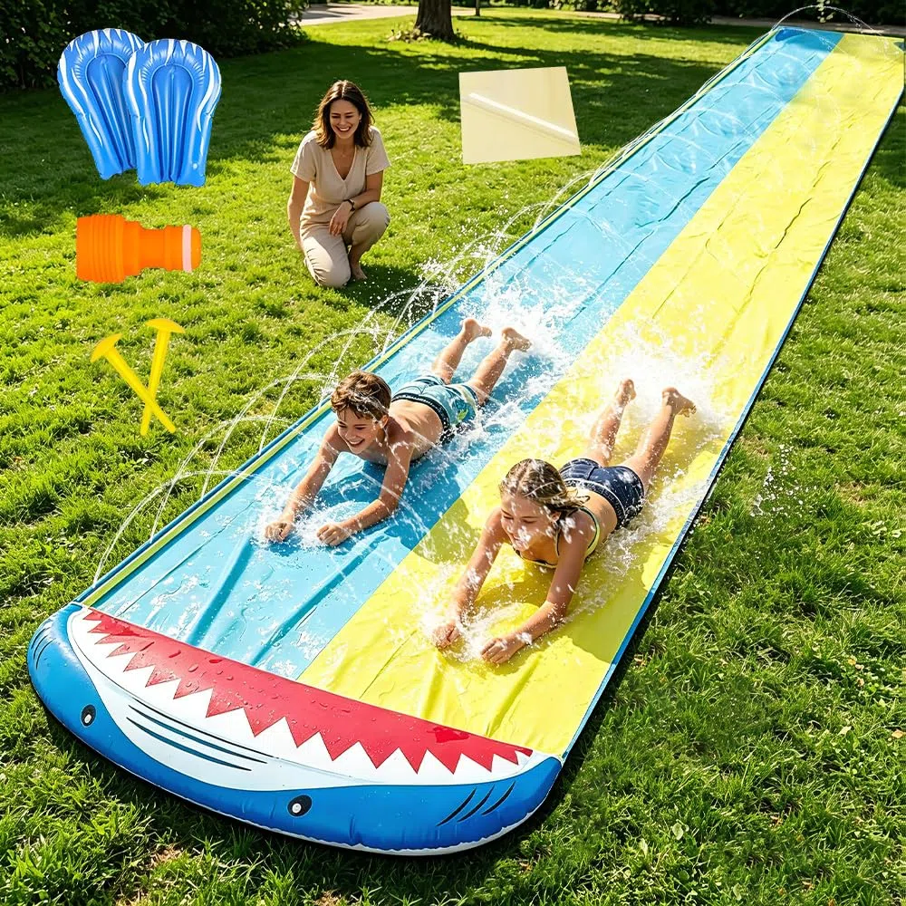Scivolo d'Acqua 480 cm Doppio con 2 Bodyboard Irrigatore Integrato Resistente per Prato Giardino Giochi all'Aperto