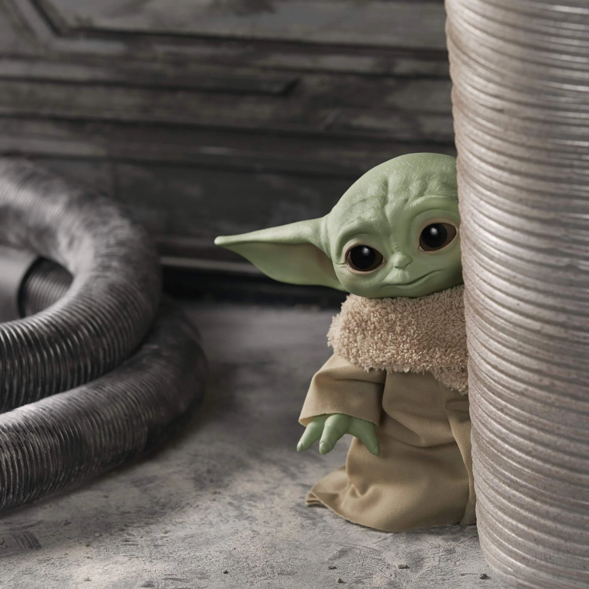 Star Wars Hasbro The Child Peluche Baby Yoda con Suoni e Accessori