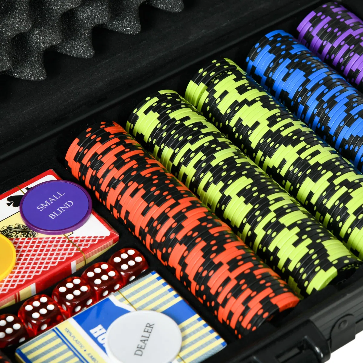 SPORTNOW Set Poker Completo 500 Fiches 2 Mazzi Carte 5 Dadi Valigetta Alluminio ABS Nero