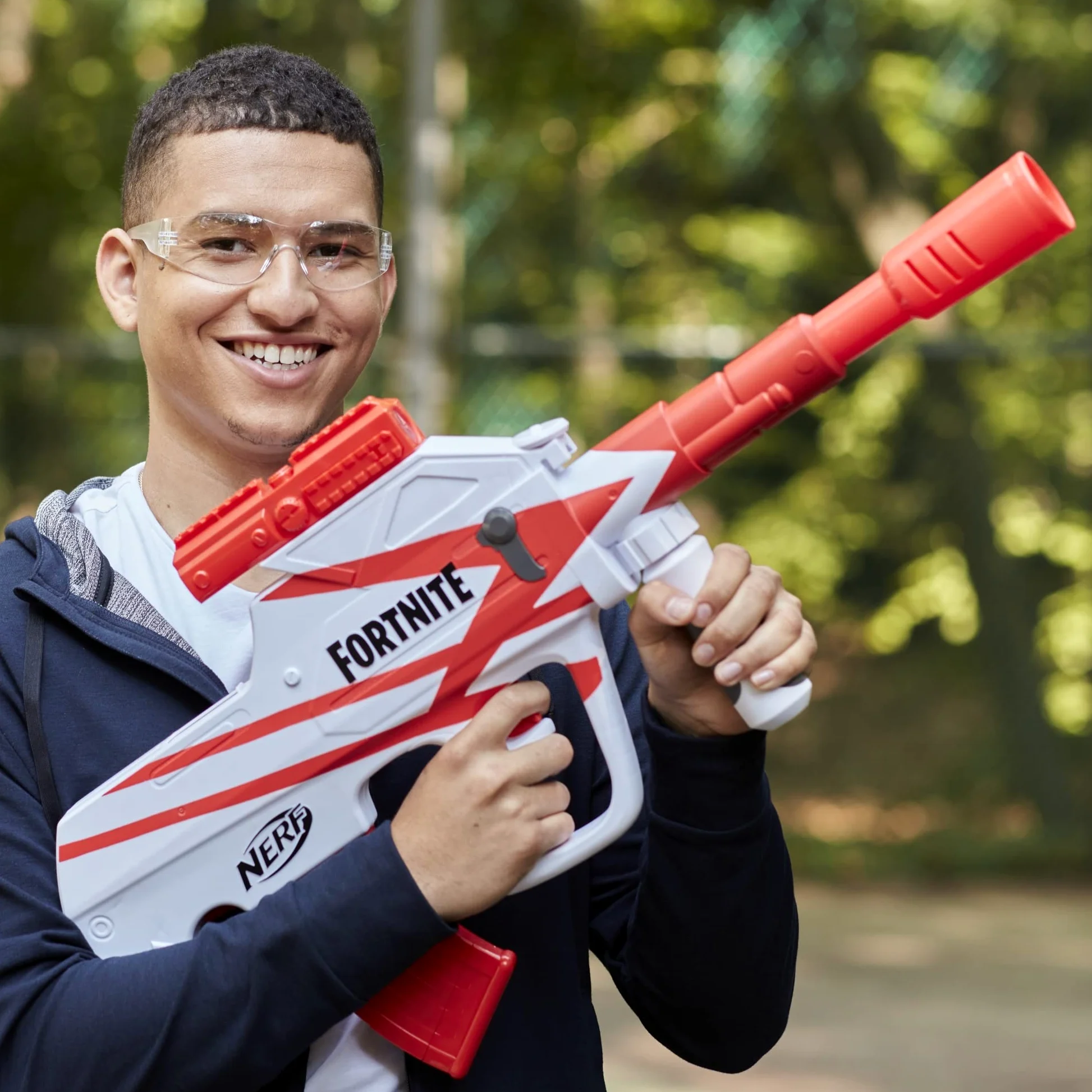Nerf Fortnite - B-AR, Blaster motorizzato con Caricatore da 10 dardi e Involucro Converge di Fortnite, Include 10 dardi Originali Elite