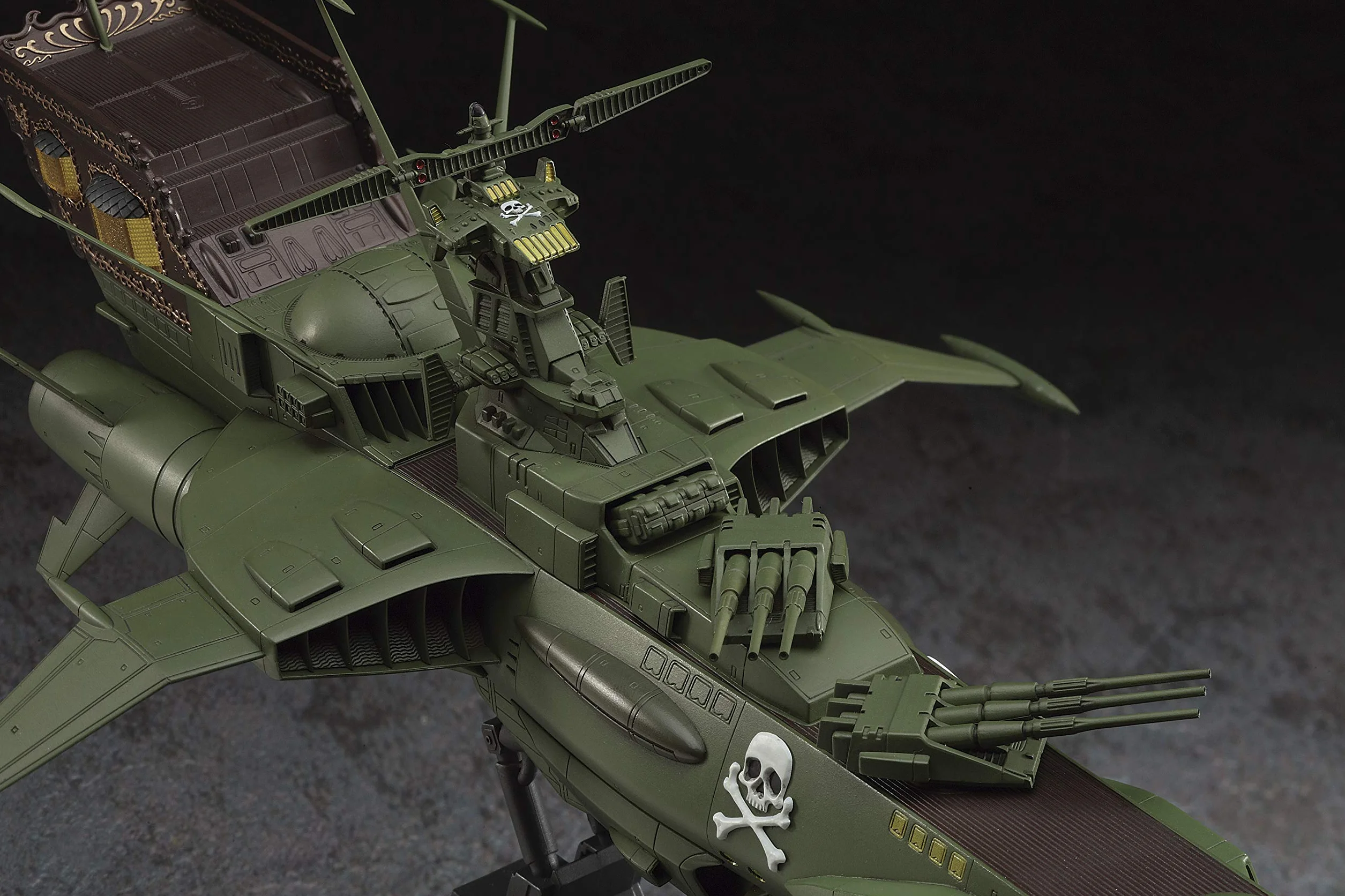 Modello ARCADIA "CLASSIC" VERDE di CAPITAN HARLOCK Kit Montaggio Scala 1:1500 Hasegawa CW05