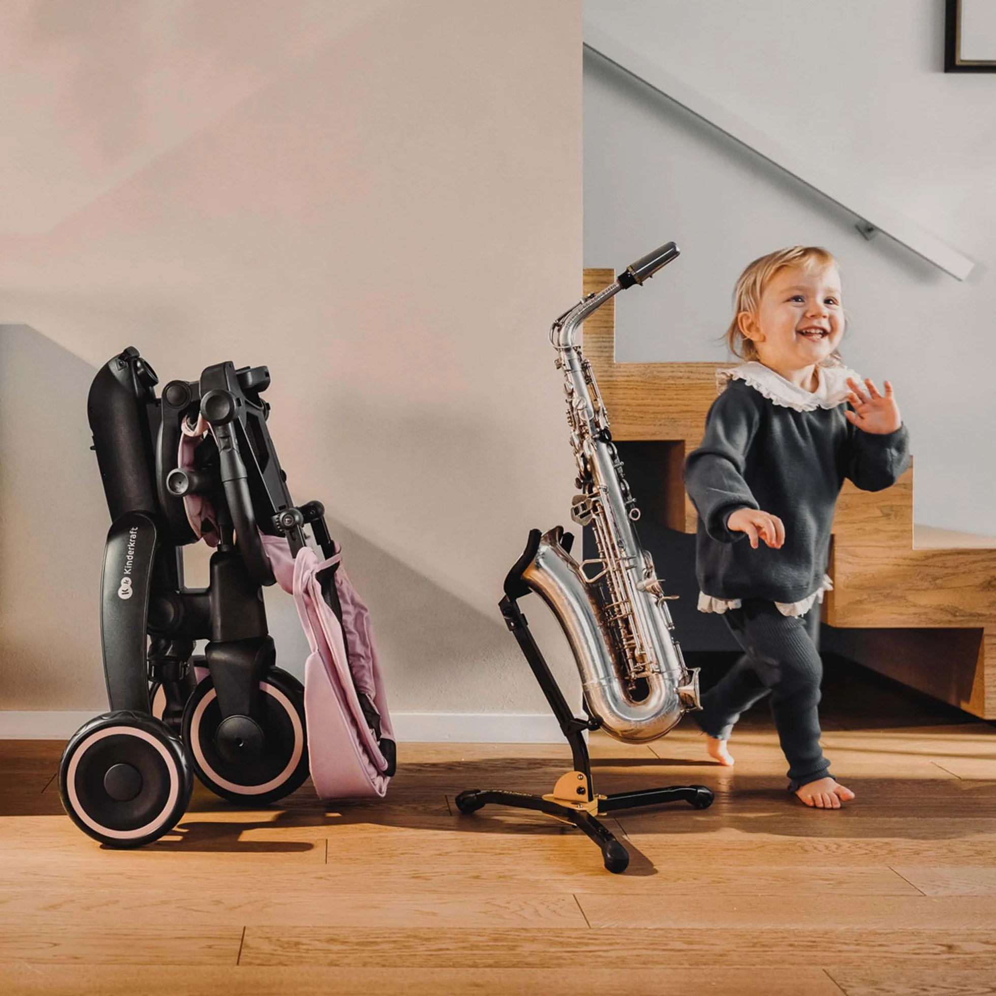 Kinderkraft JAZZ 3 triciclo pieghevole 9 mesi-25 kg, seduta 360°, semi-reclinabile fronte/retro, capotta UPF 50+ impermeabile, ruota libera, chiusura compatta, Verde
