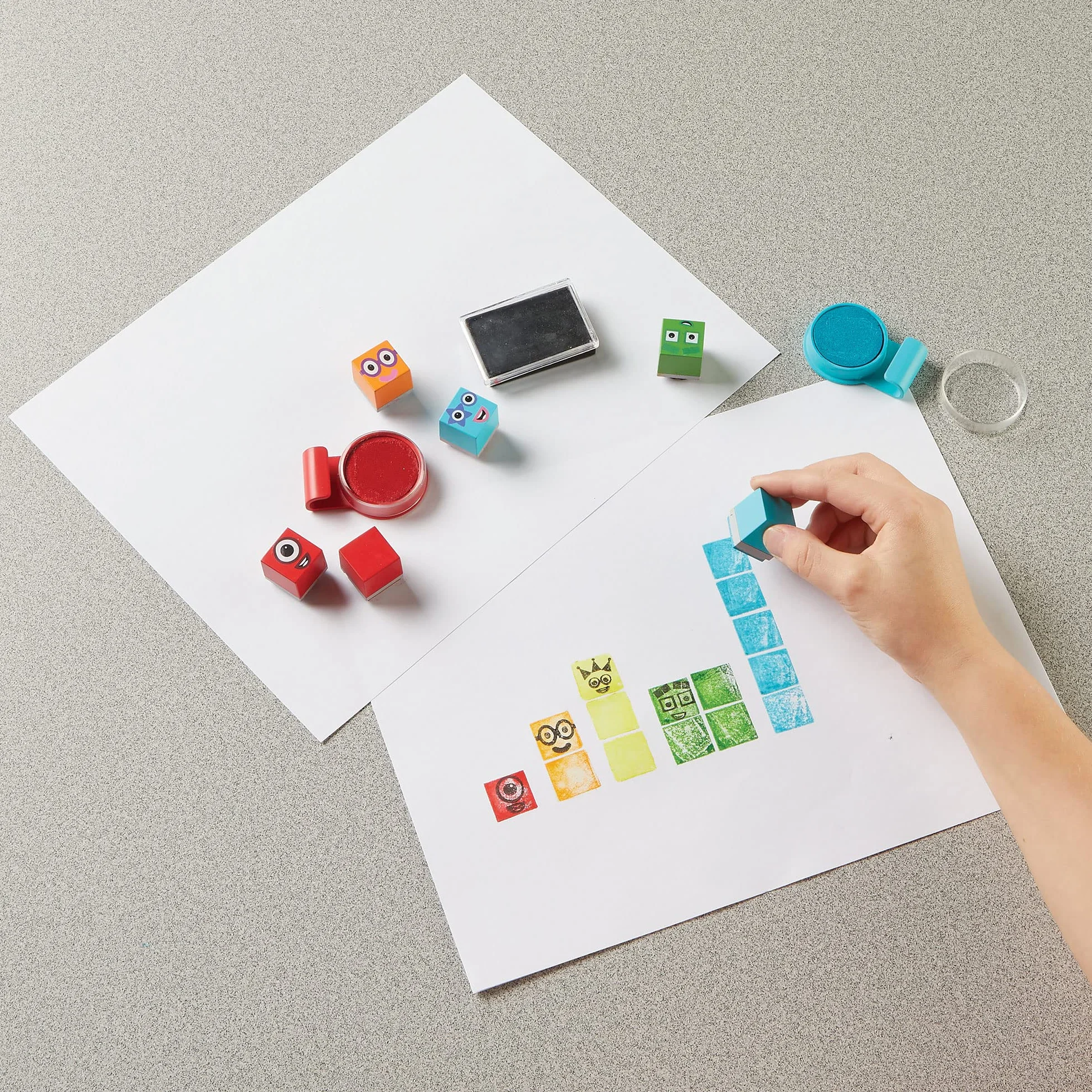 Learning Resources Set di attività con i timbri Numberblocks Stampoline Park, Colori dei Numberblocks, Inchiostri lavabili, Attività artistiche, Dai 3 anni in avanti, Regalo per bambini e bambine
