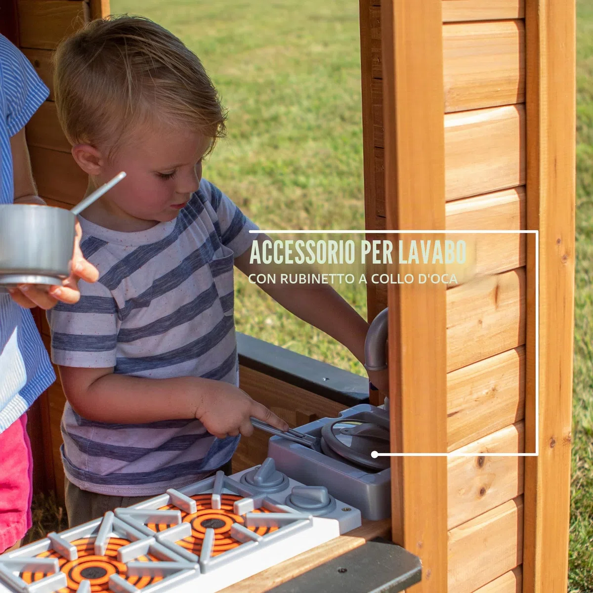 Backyard Discovery Casetta giocattolo Sweetwater in legno per bambini all'aperto con finestre marrone e nero