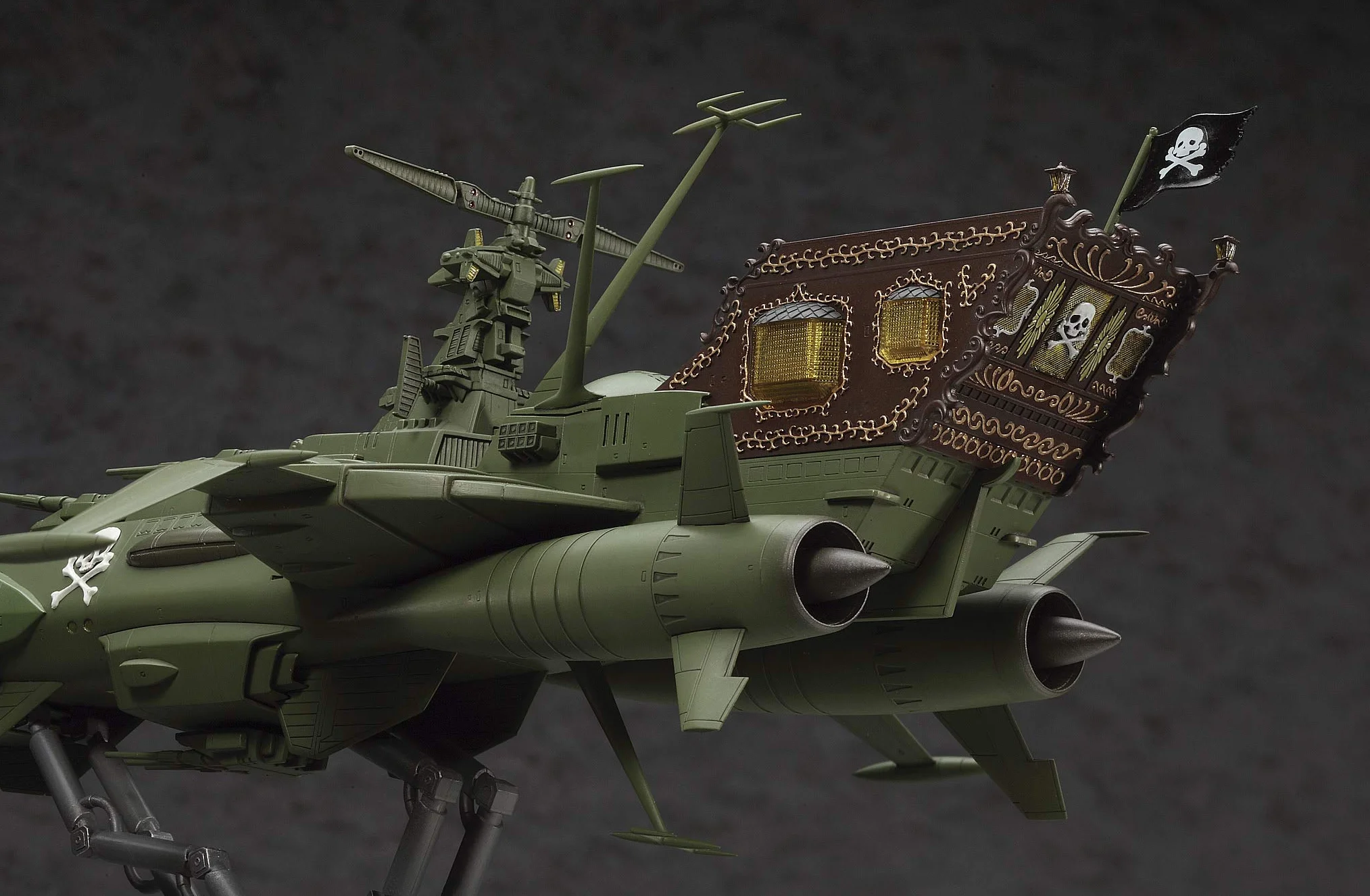 Modello ARCADIA "CLASSIC" VERDE di CAPITAN HARLOCK Kit Montaggio Scala 1:1500 Hasegawa CW05
