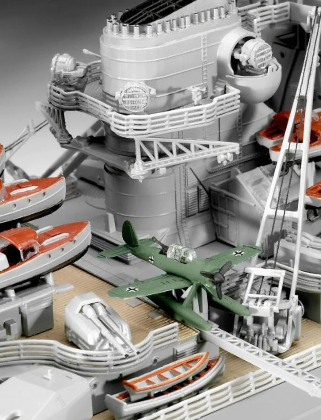 Revell 05040 - Nave da Guerra Bismarck