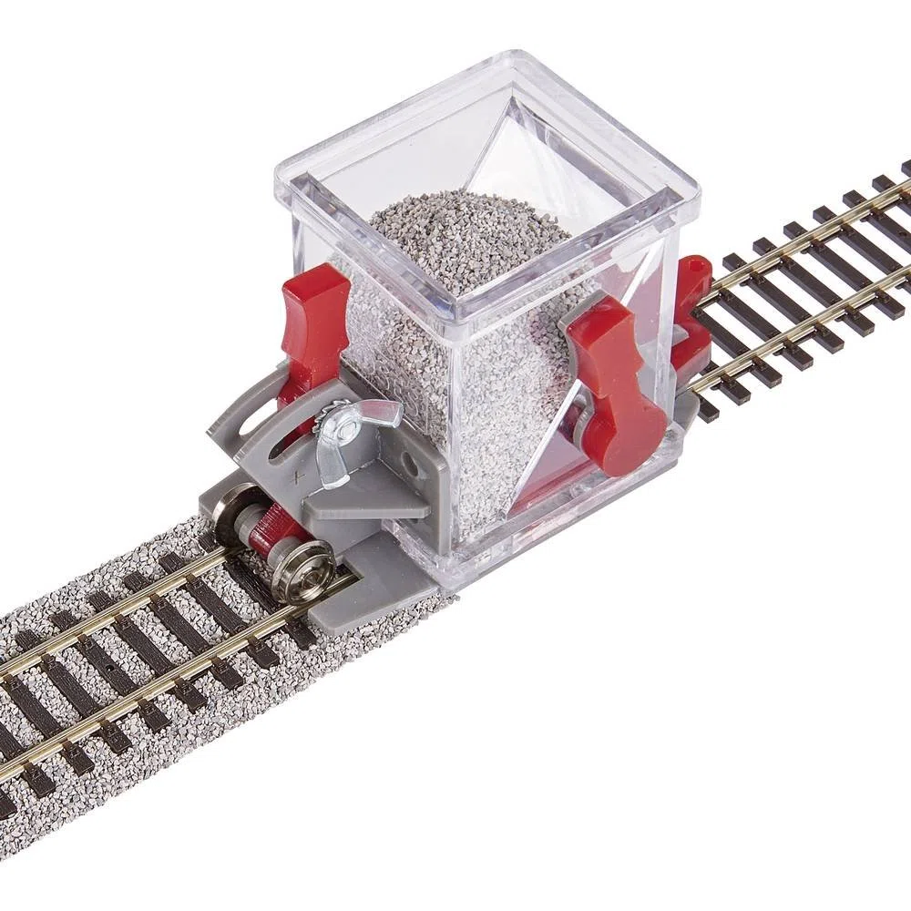 PBS-H0-02 H0 distributore di pietrisco DC con asse di guida, regolazione in altezza, leva di intercettazione e opzione di traino HO 1:87