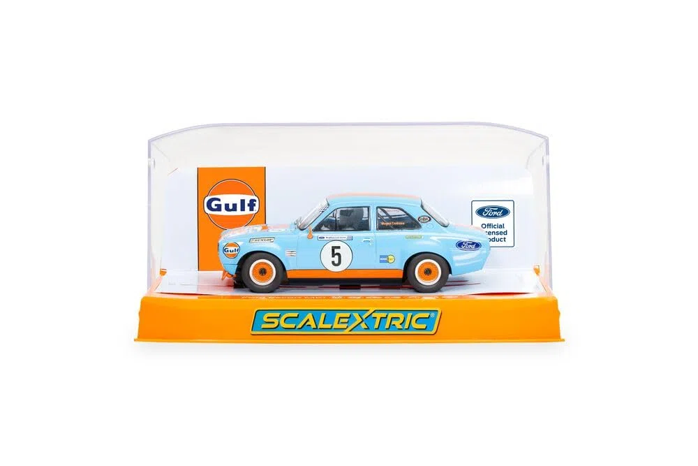 Scalextric Cars, C4530 Ford Escort MK1, Wayne Crabtree Modified Fords 2023, Macchinina giocattolo da utilizzare con piste da corsa, Idee regalo per bambini piccoli dai 3 anni in su, accessori