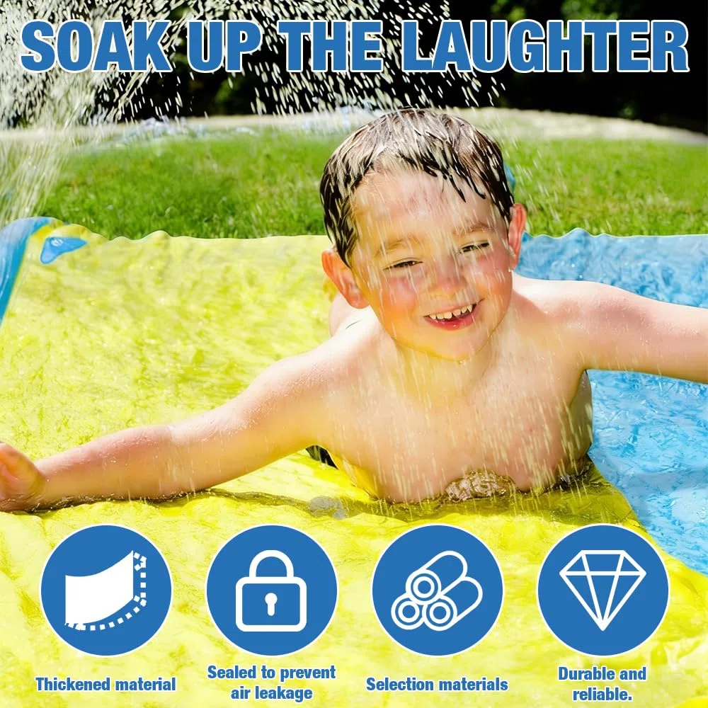 Scivolo d'Acqua 480 cm Doppio con 2 Bodyboard Irrigatore Integrato Resistente per Prato Giardino Giochi all'Aperto