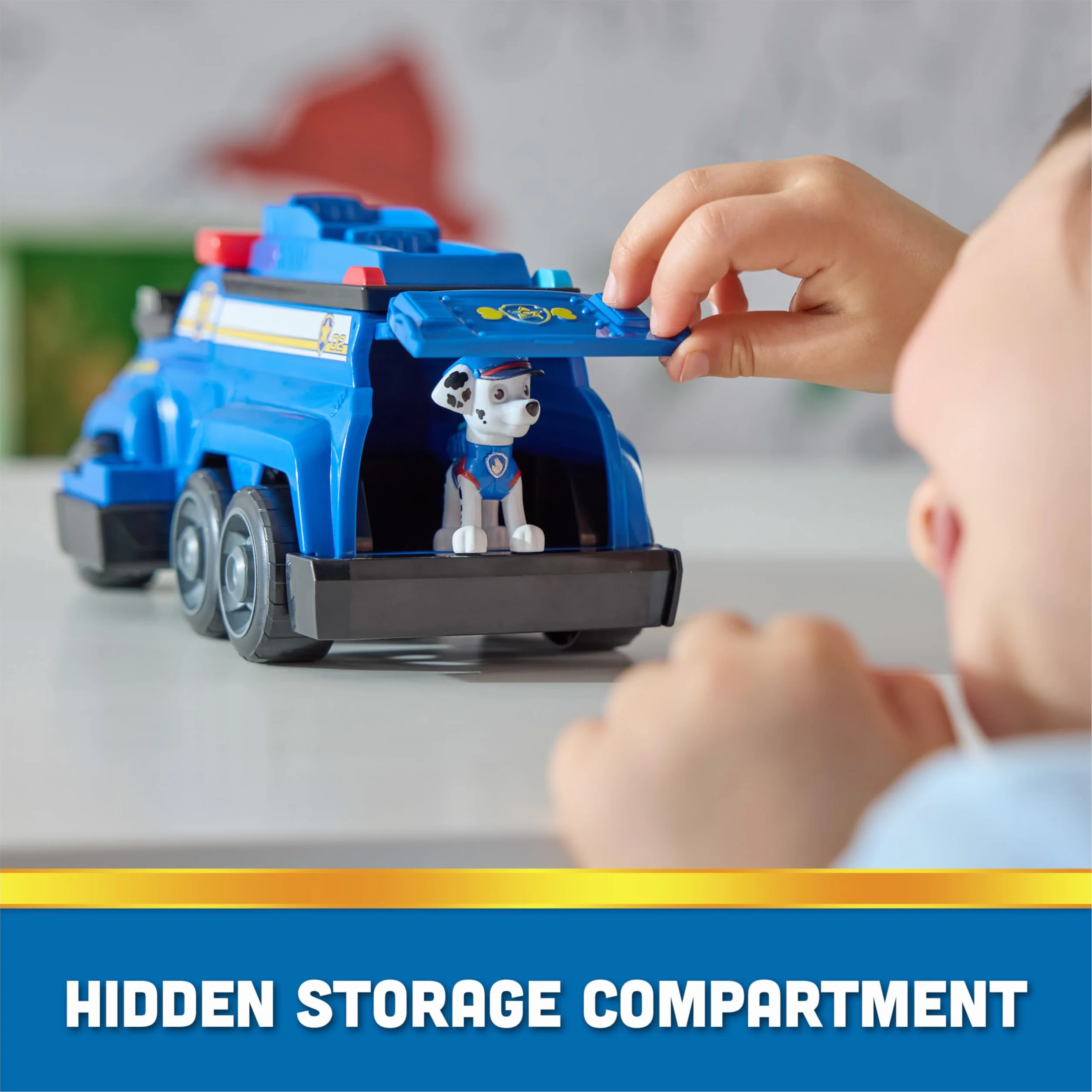 Paw Patrol Team Cruiser, Veicolo di Grosse Dimensioni con Action Figure Speciali di Chase, Marshall, Skye, Rubble, Rocky e Zuma, Giocattoli per Bambini e Bambine da 3 Anni in su