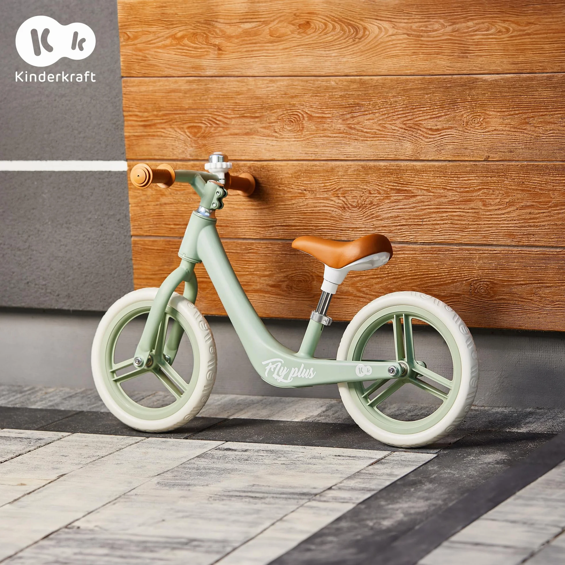 Kinderkraft FLY PLUS 2 Bicicletta bambini, Leggero Bici Senza Pedali, Stile Retro, Magnesium, Design retro, fino 2 Anni, Struttura leggera, 2.8kg, Sellino regolabile, Verde