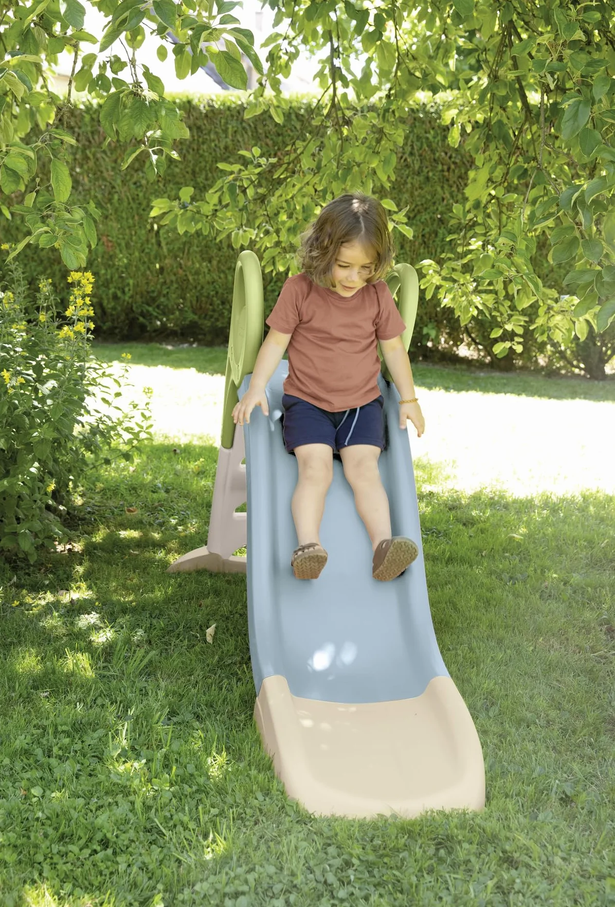 Smoby Life - Scivolo Grande - Scivolo 150 cm - Altezza 1 m - Maniglie ergonomiche, gradini antiscivolo - Trattamento anti UV - Materiale riciclato - Dai 2 anni in su - Prodotto in Francia
