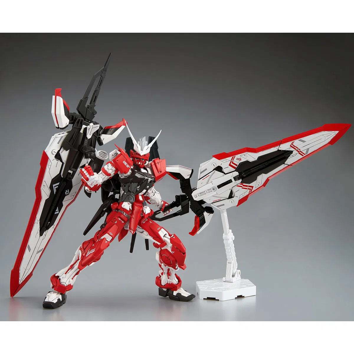 Bandai Model Kit 59408 - MG Gundam ASTRAY Turn Red Ltd 1/100