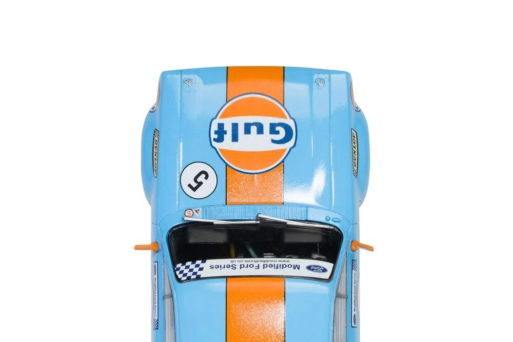 Scalextric Cars, C4530 Ford Escort MK1, Wayne Crabtree Modified Fords 2023, Macchinina giocattolo da utilizzare con piste da corsa, Idee regalo per bambini piccoli dai 3 anni in su, accessori