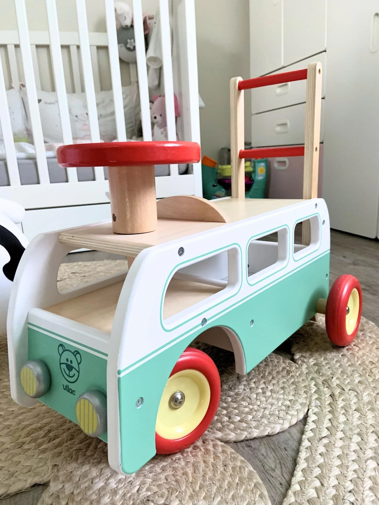 Vilac Campervan Walker 2 in 1 in legno, con scomparto nascosto, giocattolo cavalcabile, adatto per bambini dai 12 mesi in su