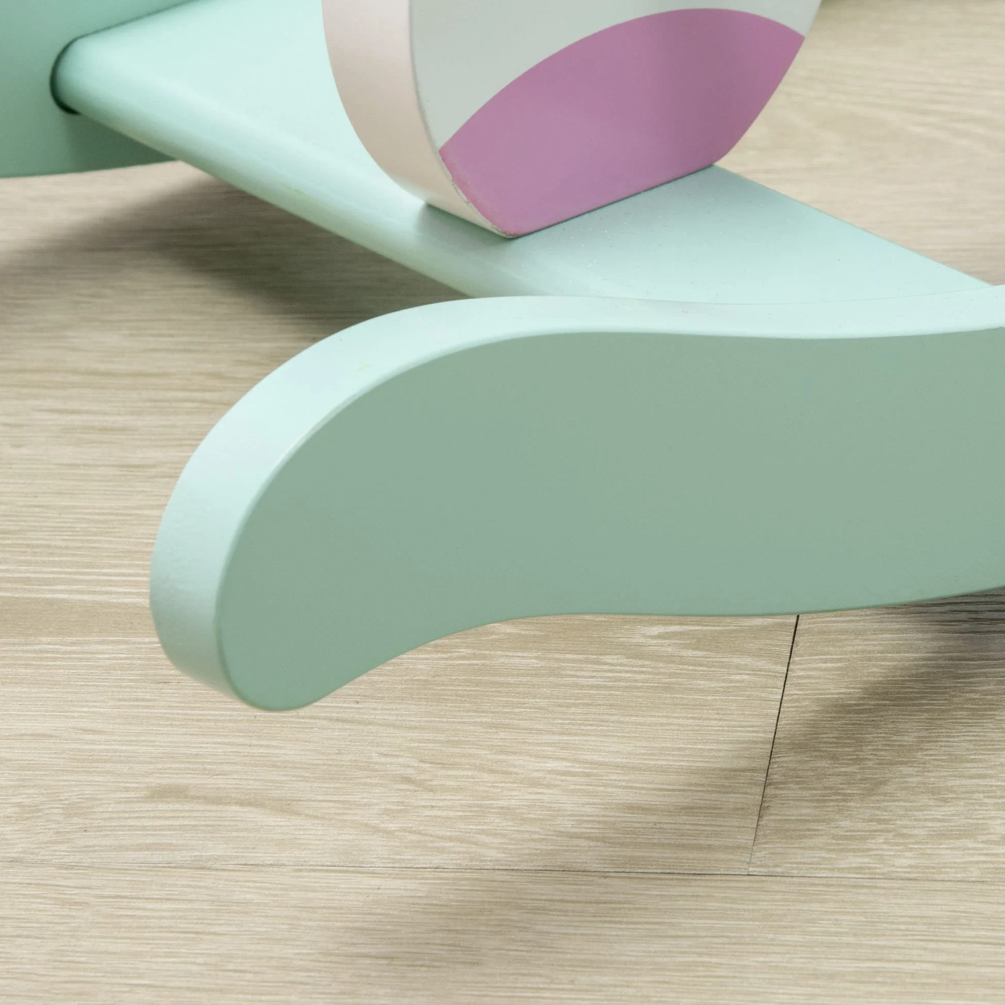 HOMCOM Cavallo a Dondolo per Bambini 1-3 Anni Cavalcabile, Cavalluccio a Dondolo con Maniglie, Schienale e Pedali in MDF, 68x27x47.5 cm, Blu Rosa Bianco