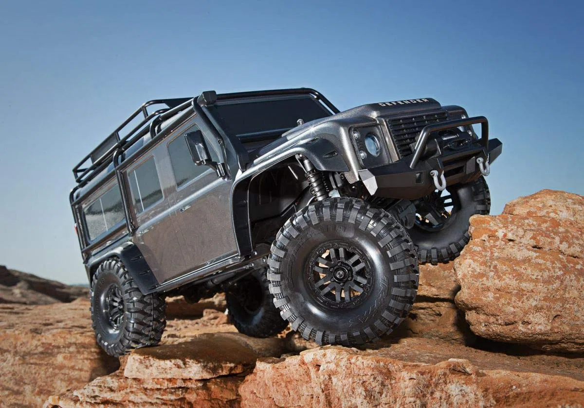 TRAXXAS Landrover Defender Brushed RC modellino elettrico a trazione integrale (4WD) RtR 2,4 GHz