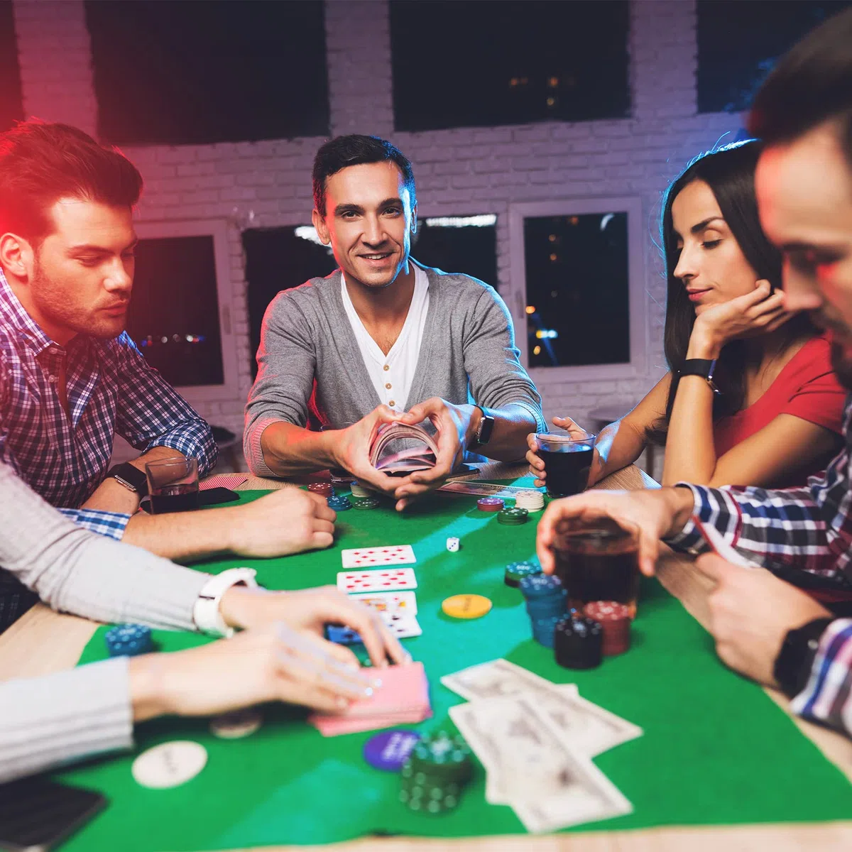 RELAX4LIFE Set Poker 500 Pezzi Custodia Alluminio Rigido Carte Dadi Tessuto Gioco Pulsante Dealer Argento