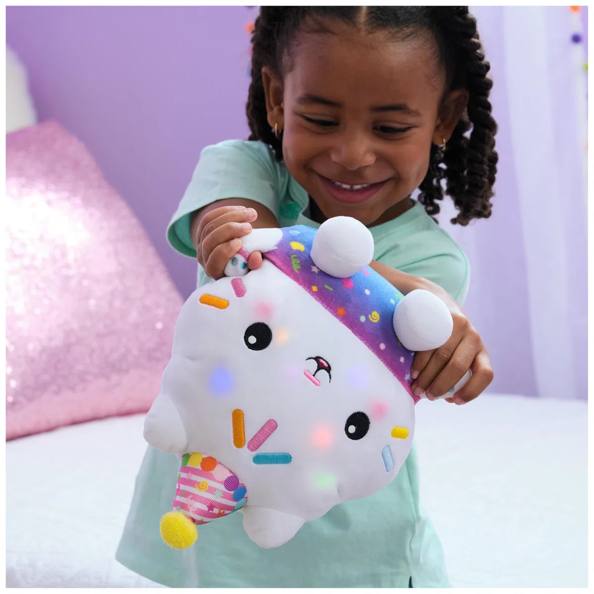Gabby's Dollhouse Festeggiamenti Peluche Cakey Cat interattivo 25 cm con Suoni Giocattoli Bambini 3+