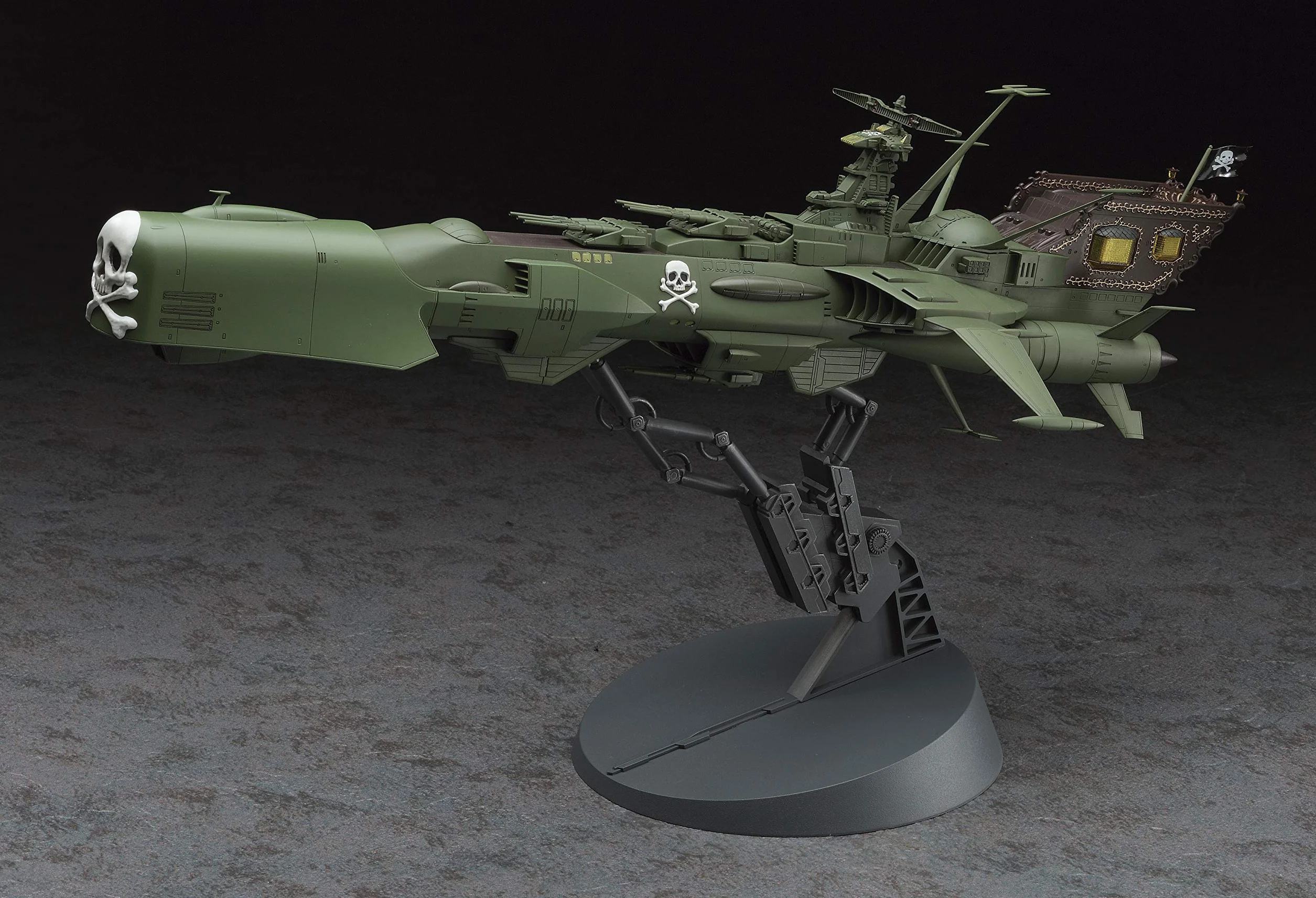Modello ARCADIA "CLASSIC" VERDE di CAPITAN HARLOCK Kit Montaggio Scala 1:1500 Hasegawa CW05