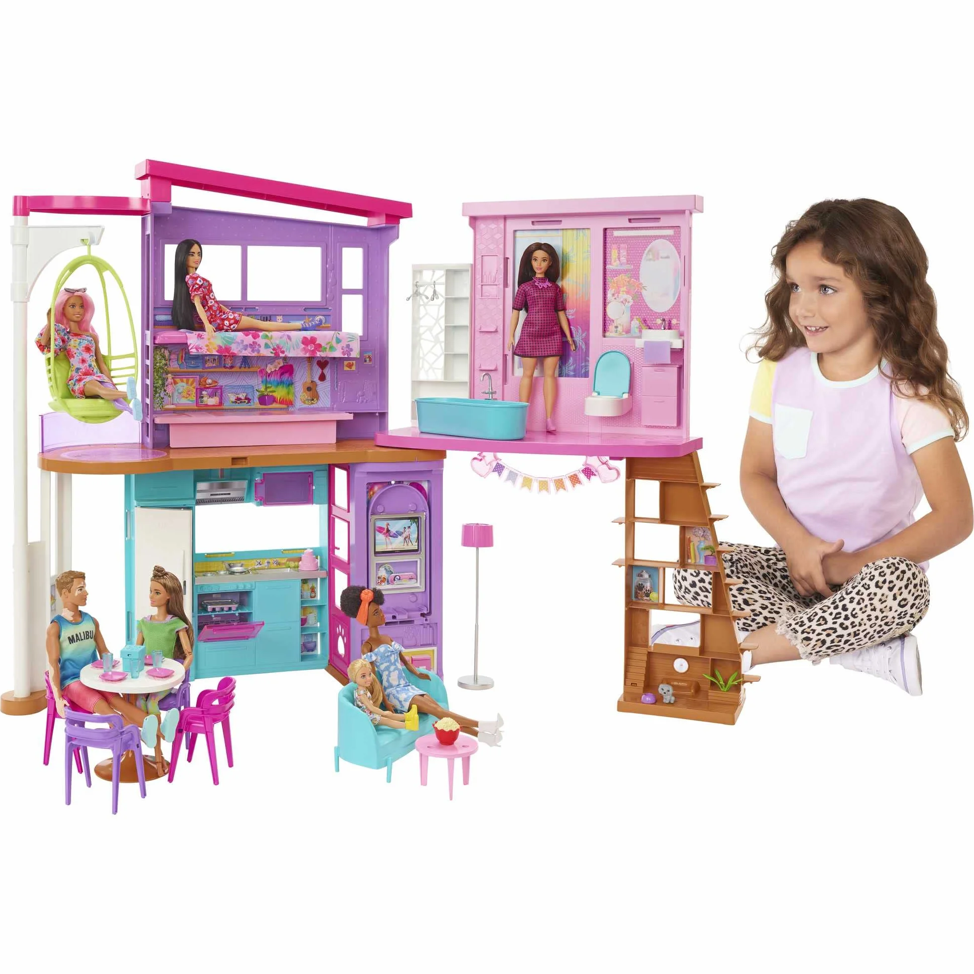Barbie - Casa di Malibu (106 cm) playset casa delle bambole con 2 piani, 6 stanze, ascensore altalena e più di 30 pezzi, Giocattolo per Bambini 3+ Anni, HCD50