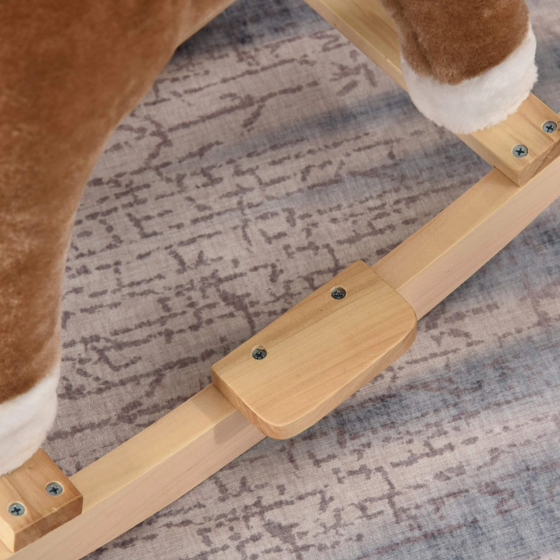 HOMCOM Cavallo a Dondolo per Bambini, Cavallino a Dondolo Bambini 36-72 Mesi, Cavalluccio Giocattolo con Suoni Realistici e 2 Batterie AA, Marrone