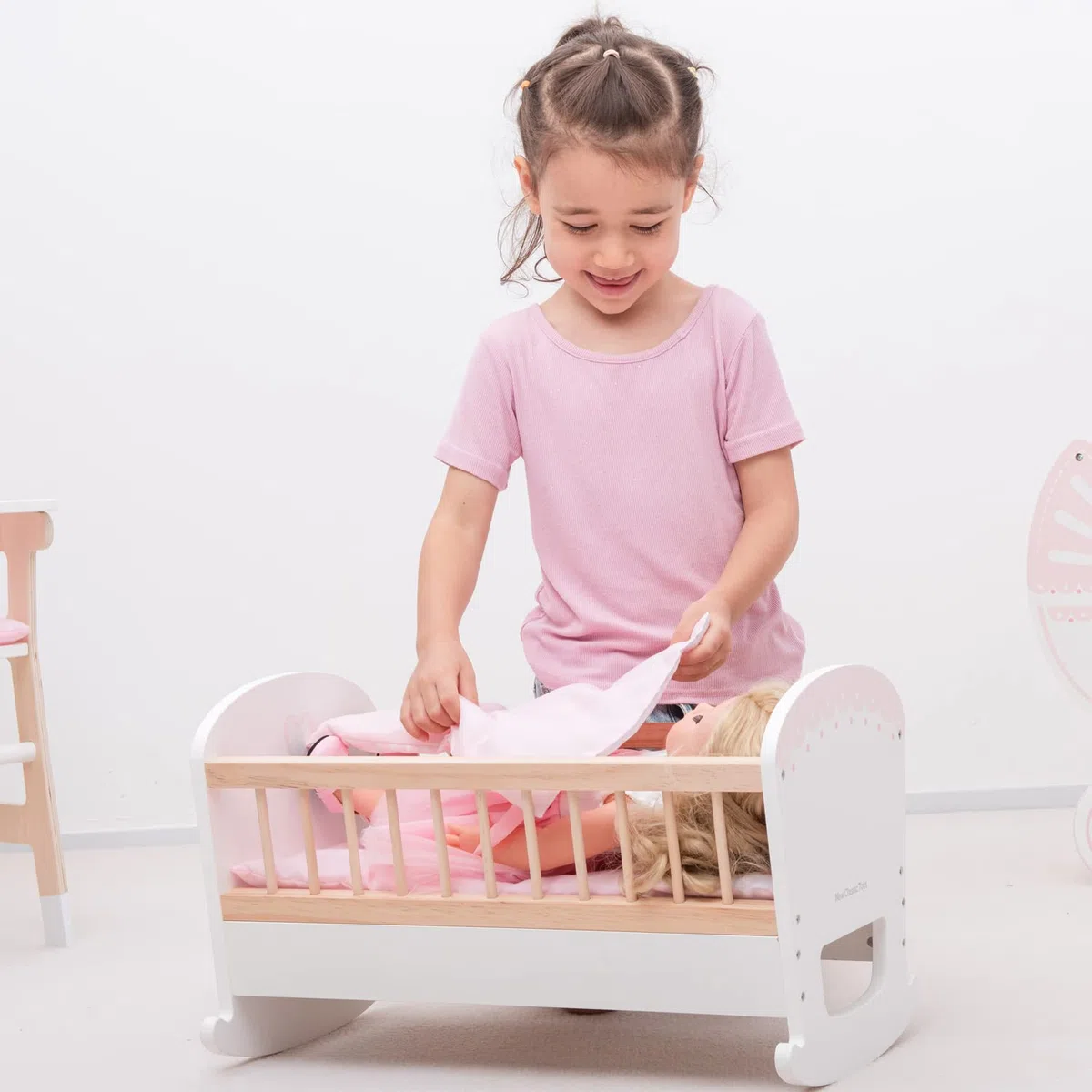 Seggiolone per Bambole in Legno Giocattolo per Bambini con Cuscino 43 cm