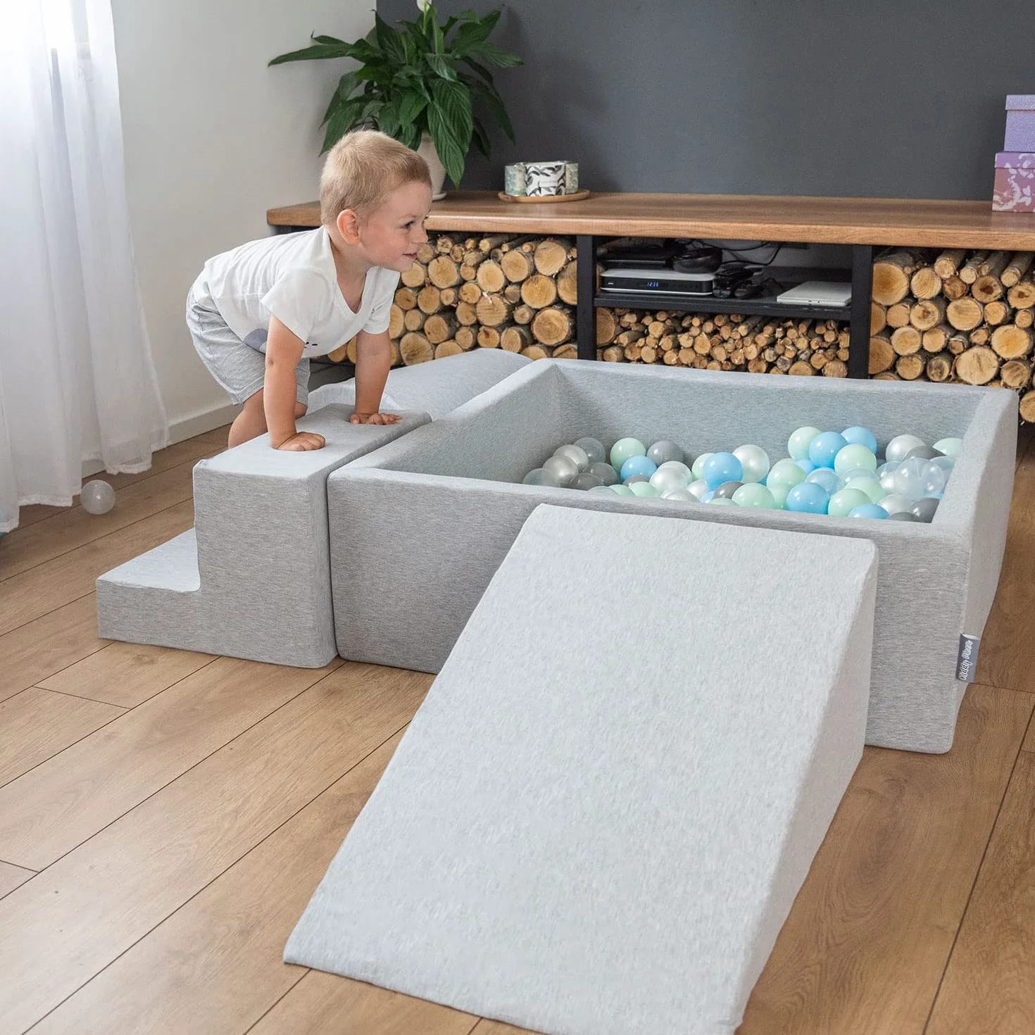 KiddyMoon Piscina di Palline 120X30cm/200 Palline Grande Quadrato per Bambini Fabbricato in EU, Grigio Chiaro:Bianco/Grigio/Turchese Chiaro