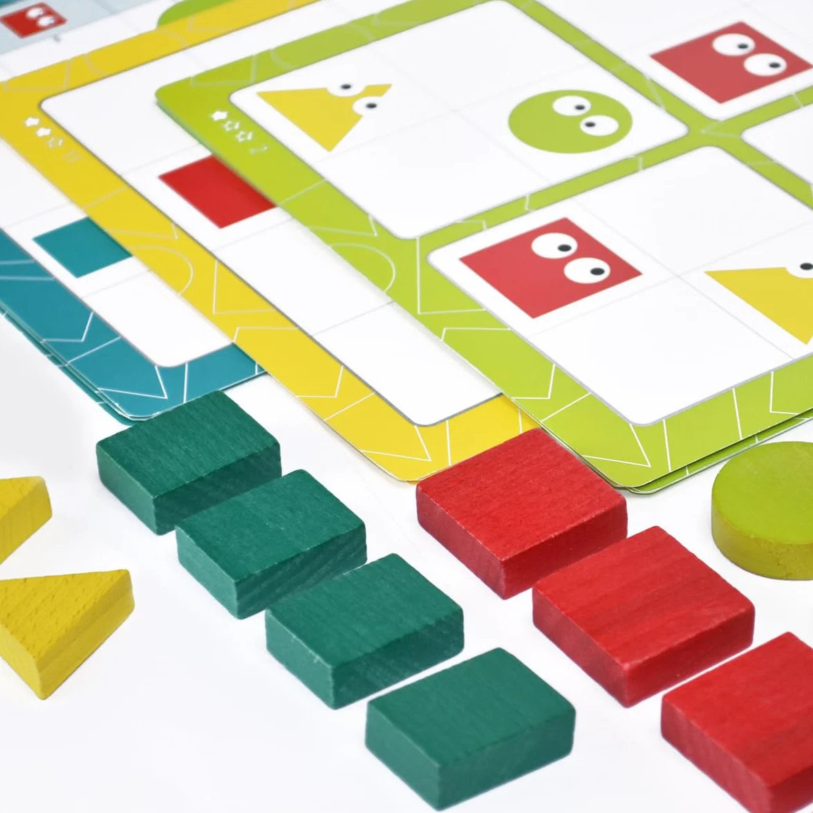Gioco di logica Sudoku geometrico in legno 16 pezzi 20 compiti educativo