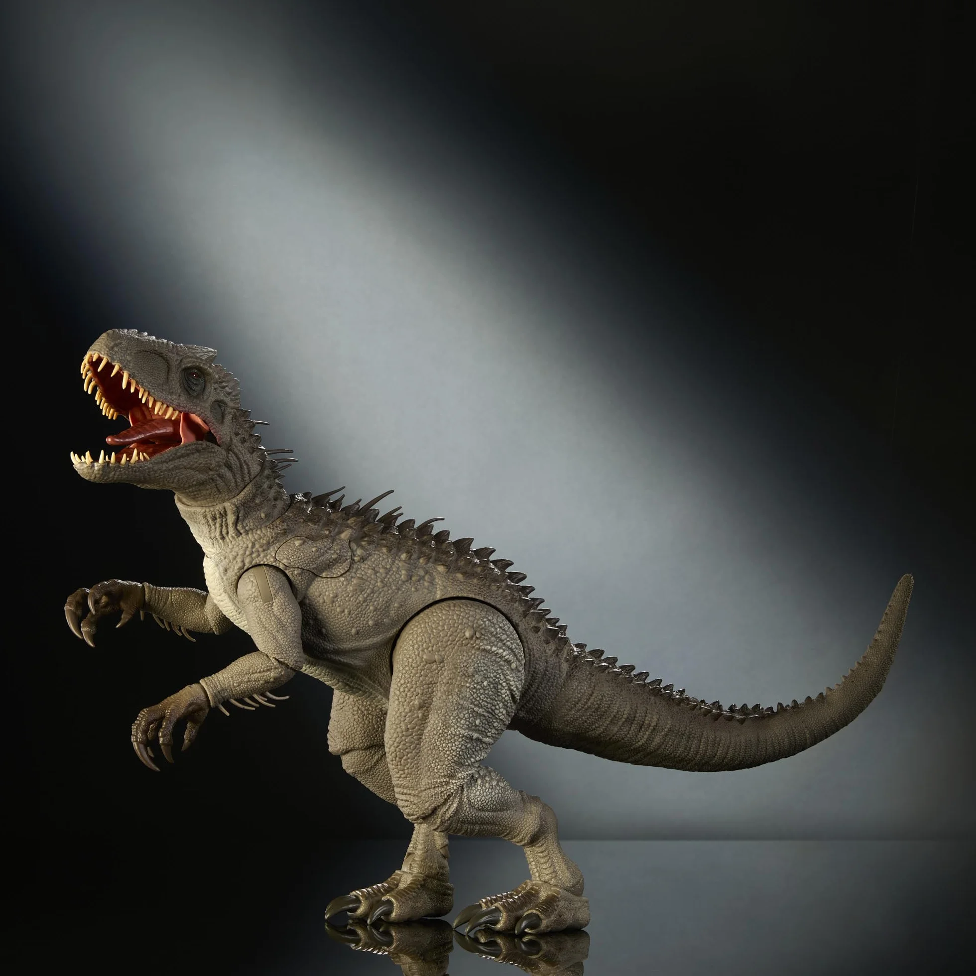 Mattel Jurassic World Hammond Collection - Indominus Rex, dinosauro articolato di 66 cm ispirato al film, con artigli intercambiabili inclusi e impianto di localizzazione, 8+ anni, JKG98
