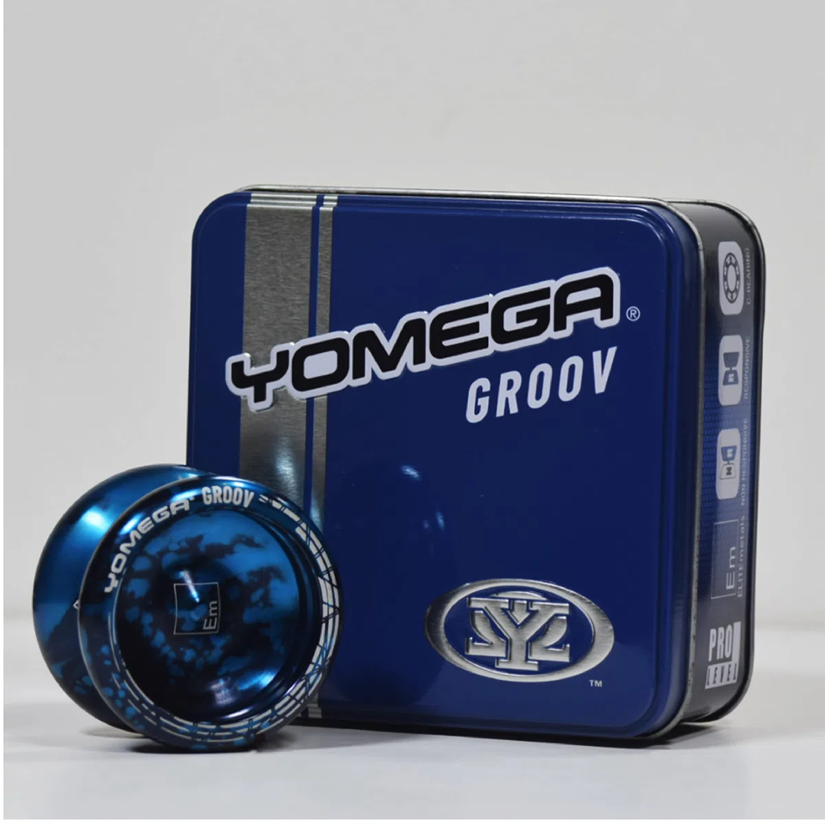Yomega Groov Pro Level Aluminum Yoyo for Advance Players Round Shape C Size Ball Bearing Adjustable Responsive Non-Responsive Play Black Blue